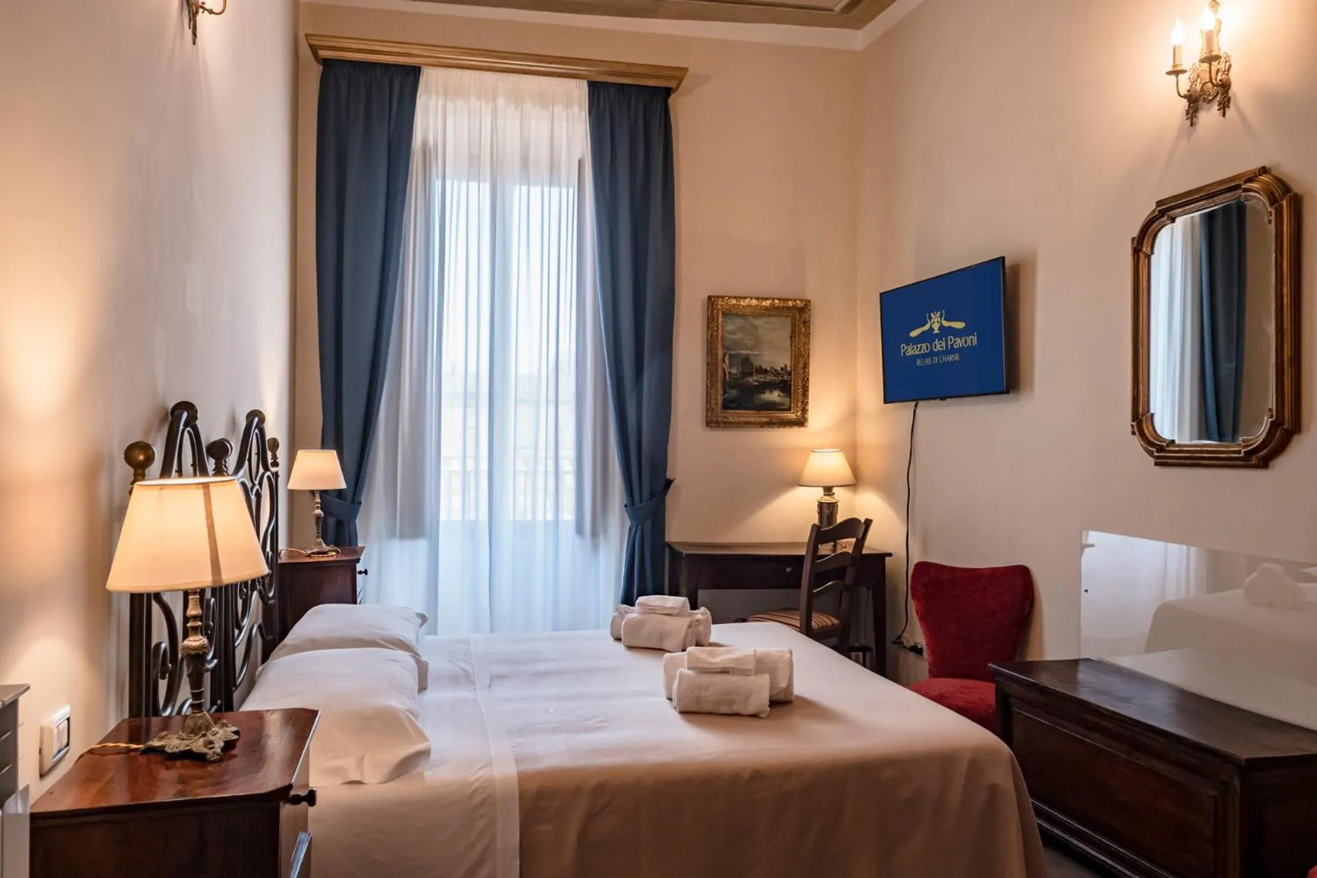 Bedroom, Bed in Palazzo dei Pavoni, Relais di Charme