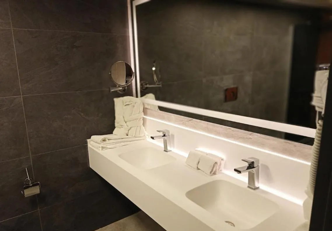 Bathroom in Days Hotel by Wyndham Ankara Cankaya