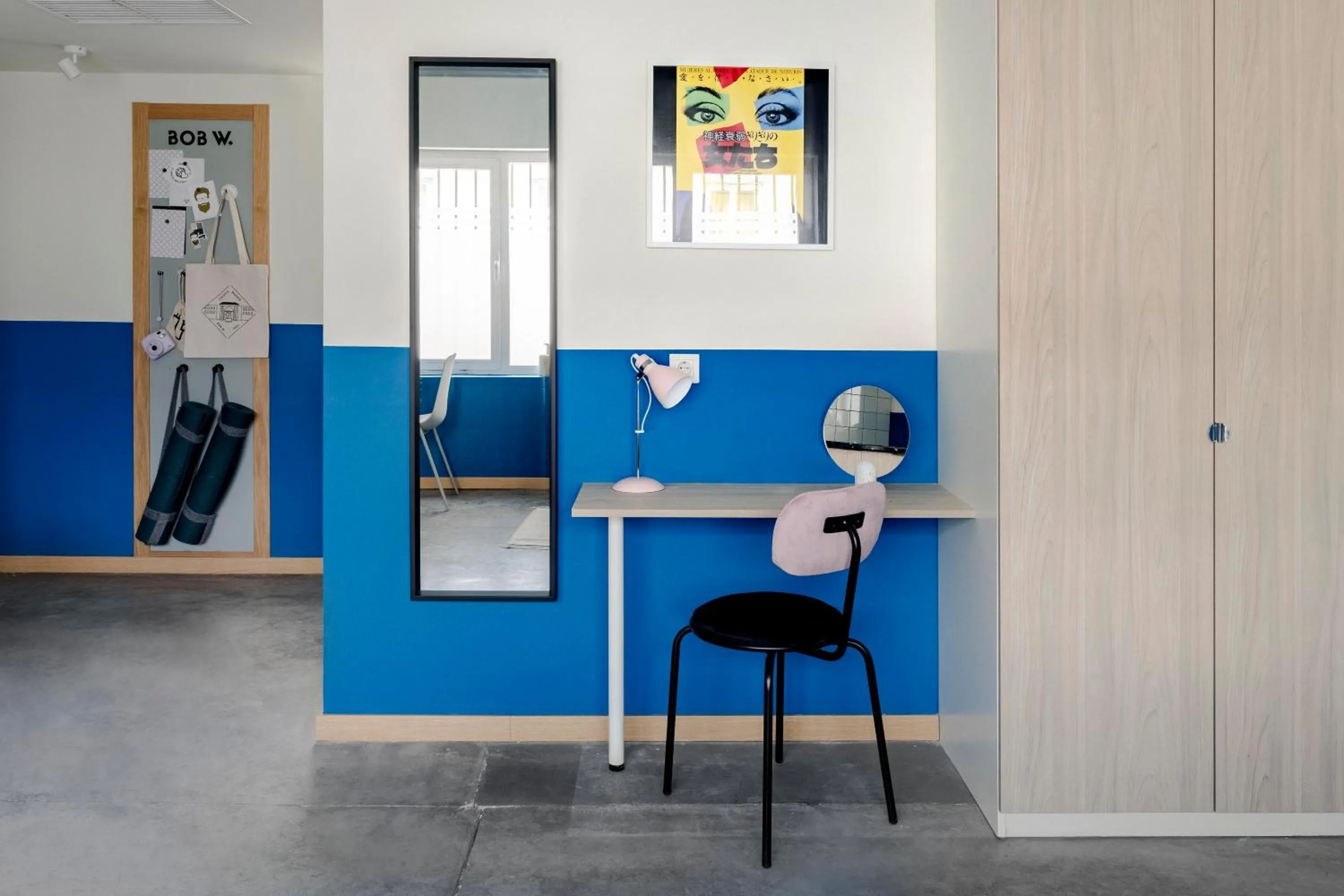 Living room in Bob W Madrid Chueca