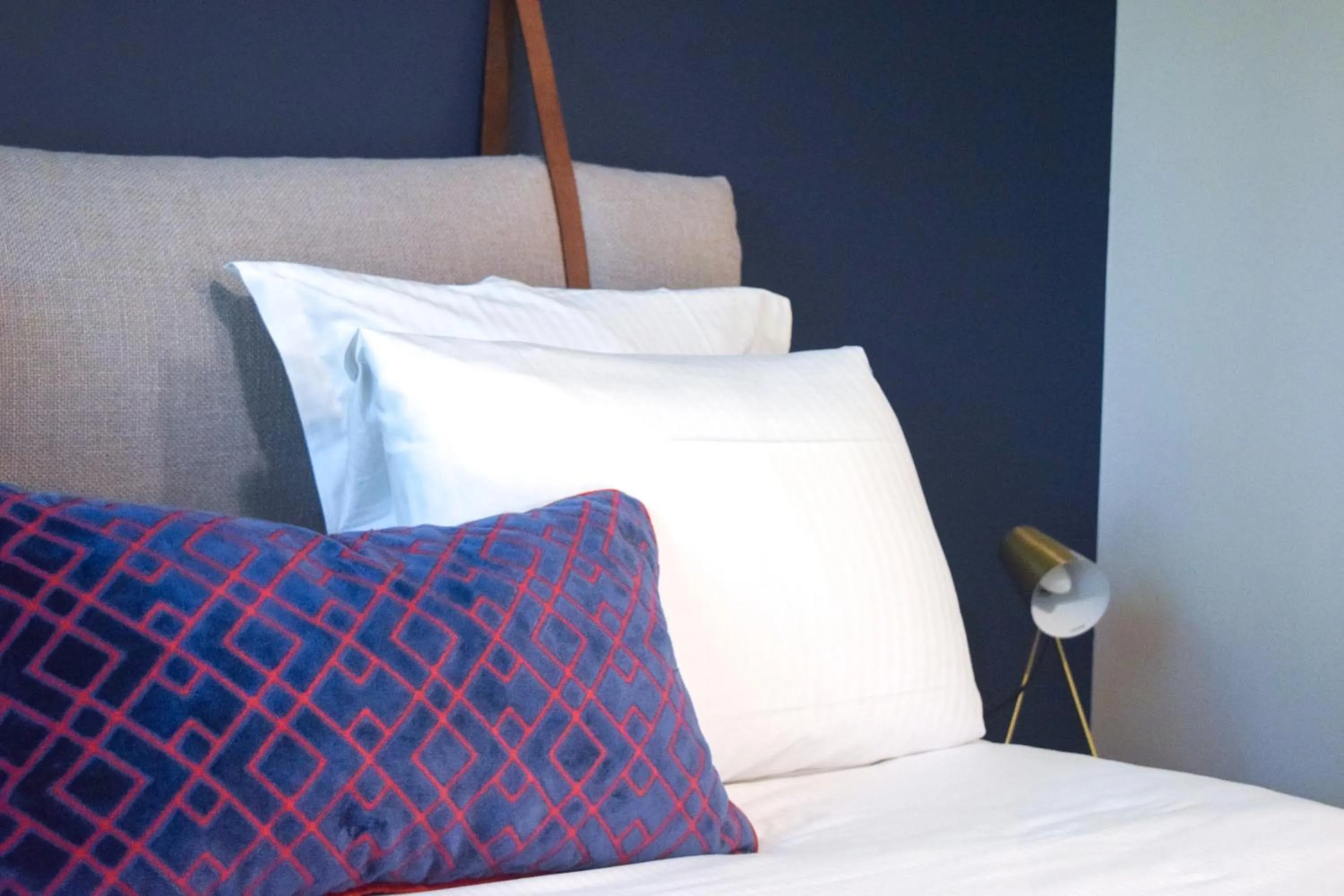 Bed in Best Western Plus Le Conquerant Rouen Nord