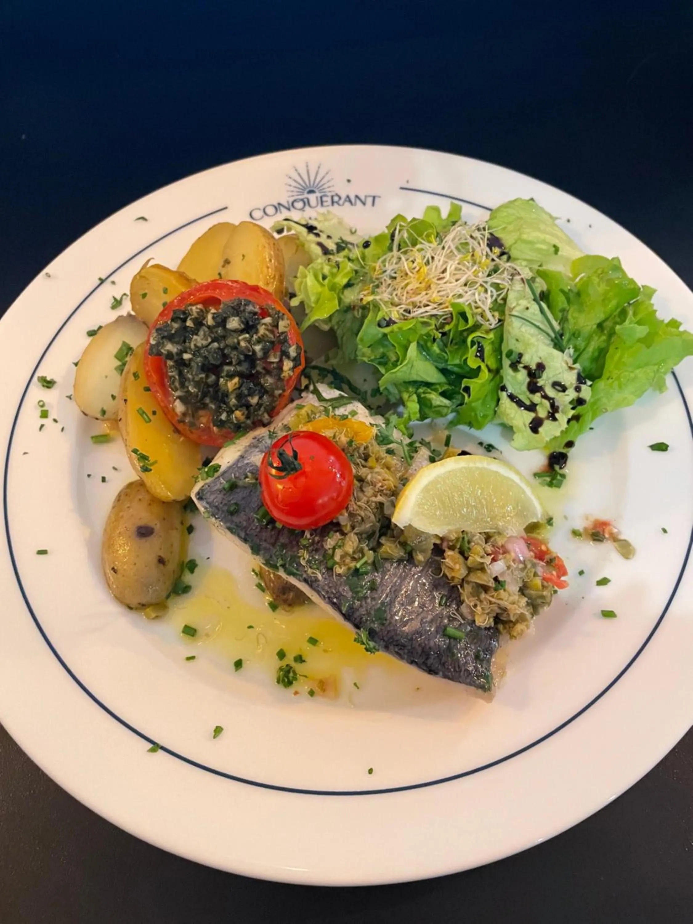 Restaurant/places to eat in Best Western Plus Le Conquerant Rouen Nord