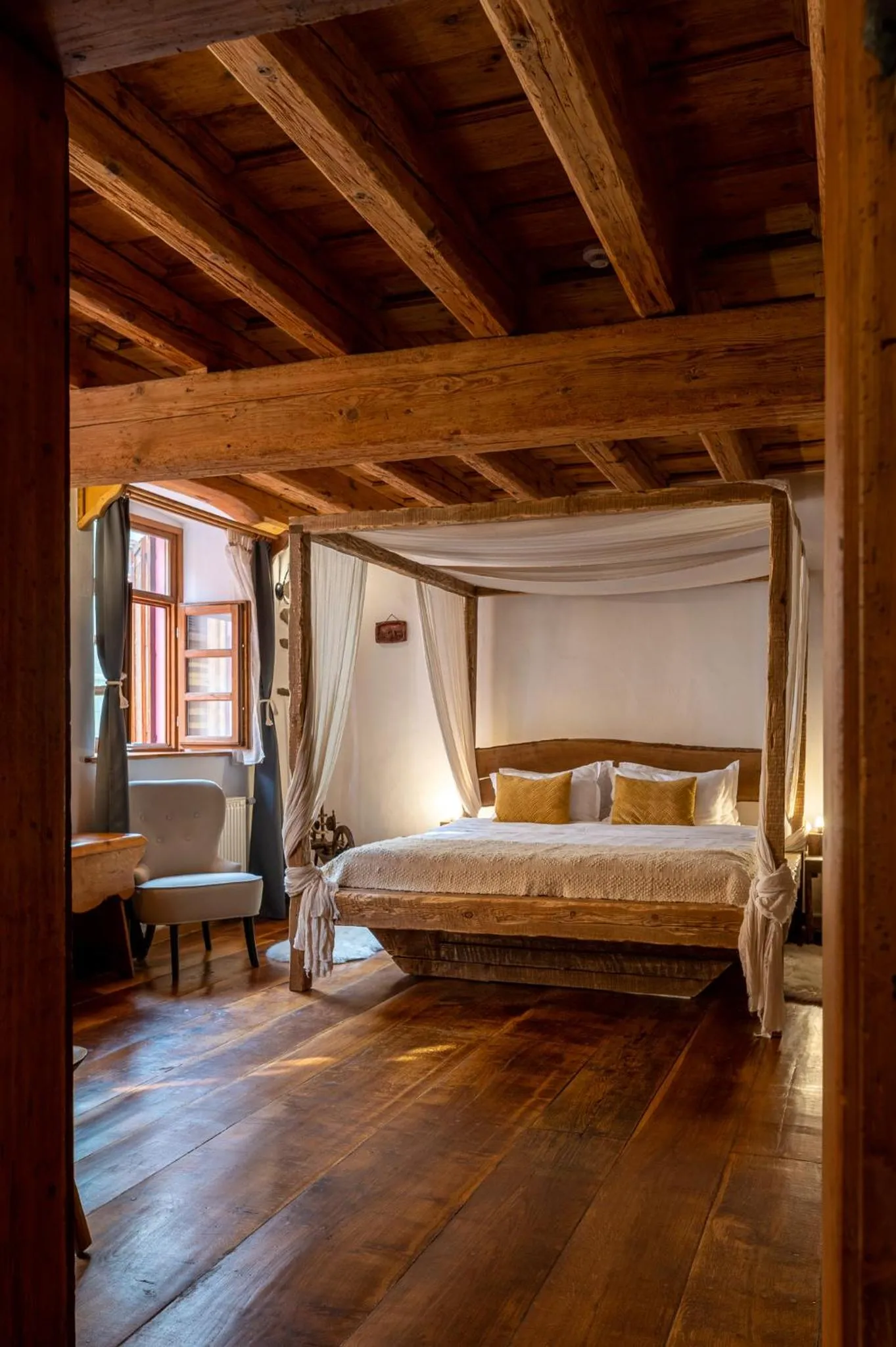 Bedroom, Bed in Boutique Hotel von Graf