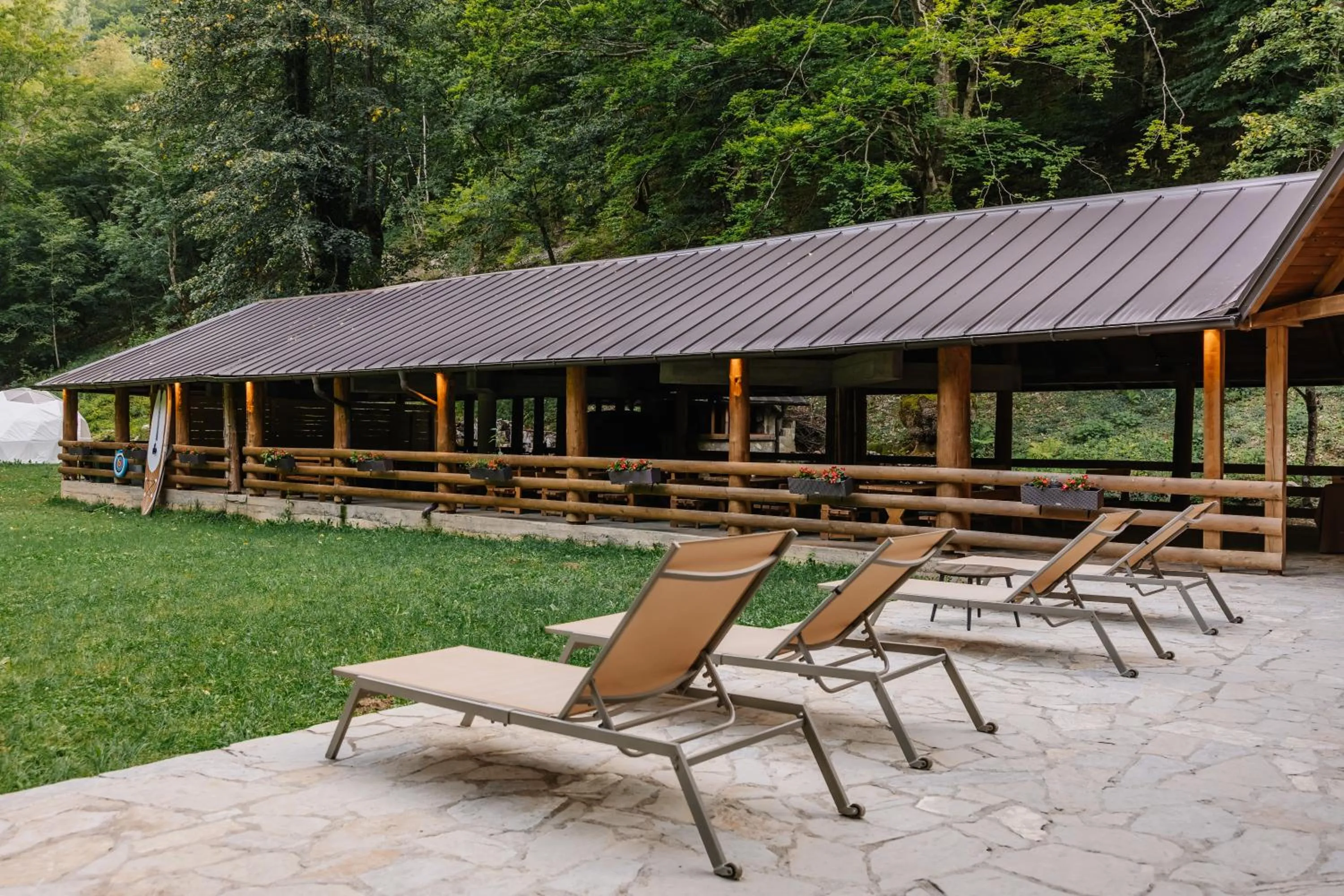 Patio in Hotel Porto Tara