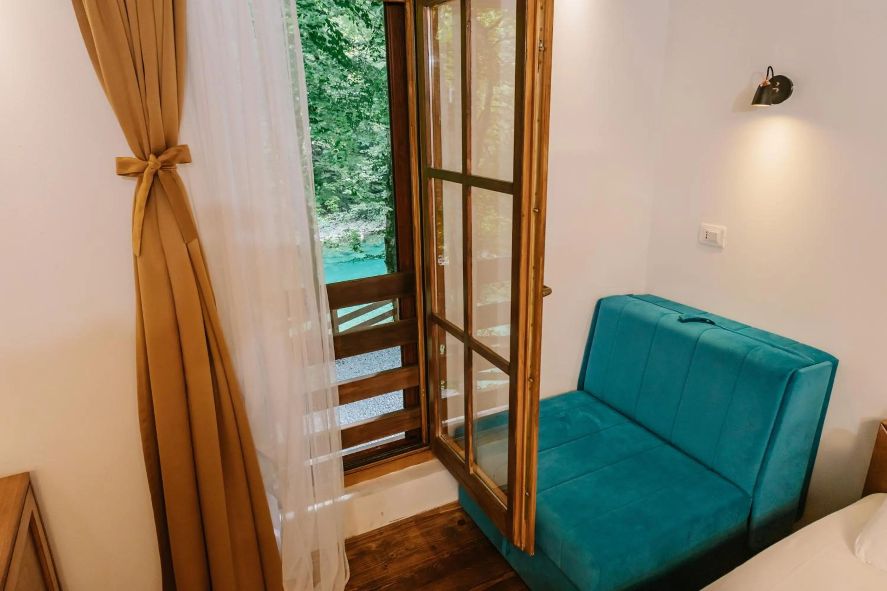 Seating area in Hotel Porto Tara