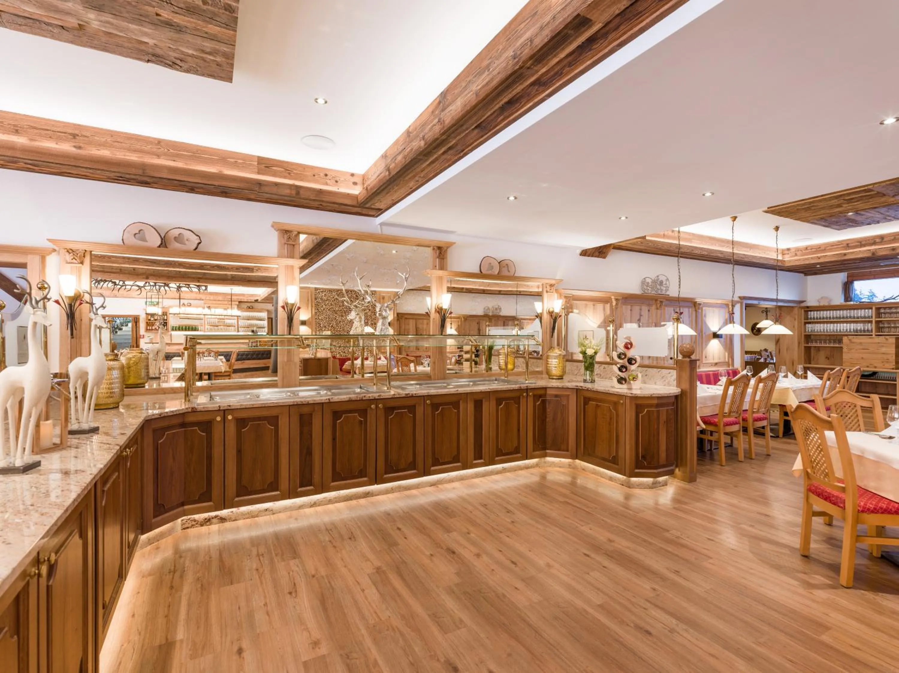 Restaurant/places to eat in Sporthotel Tirolerhof