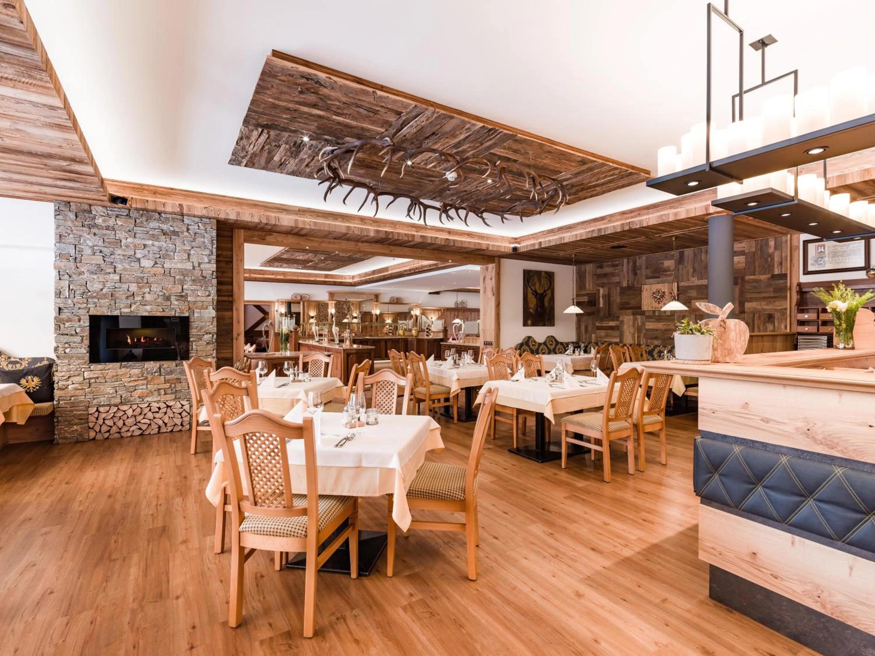 Restaurant/places to eat in Sporthotel Tirolerhof