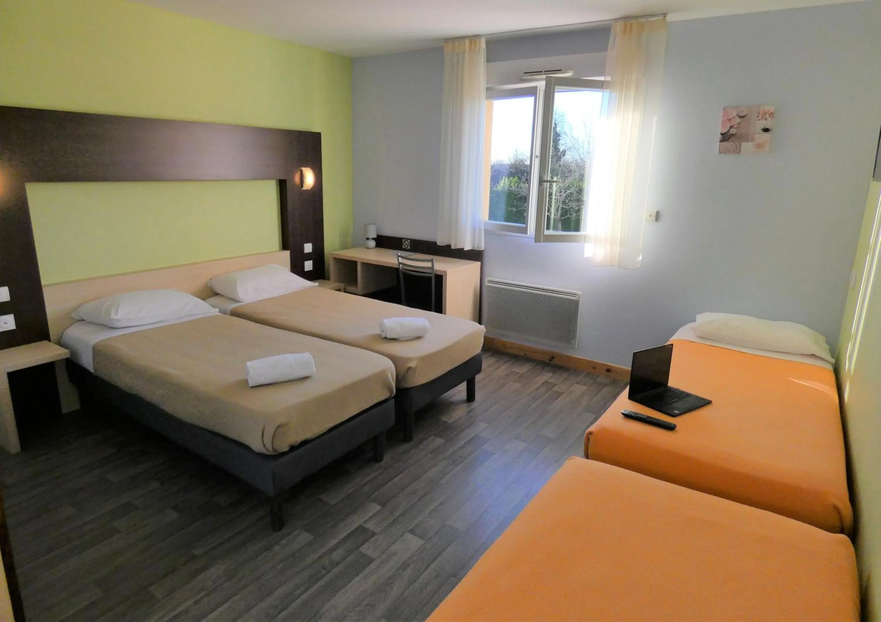 group of guests, Bed in Hôtel Azur Saint Junien Cit'Hotel