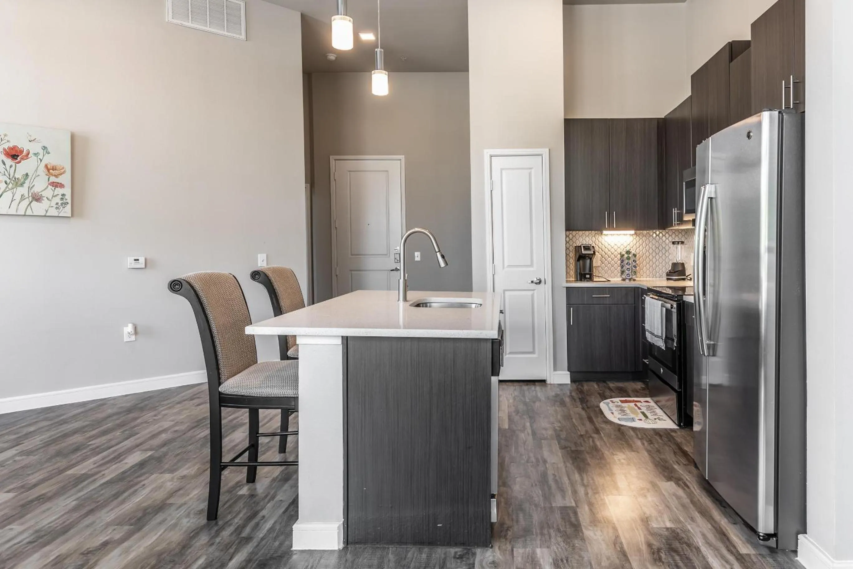 Kitchen or kitchenette in StayOvr at Galatyn Park