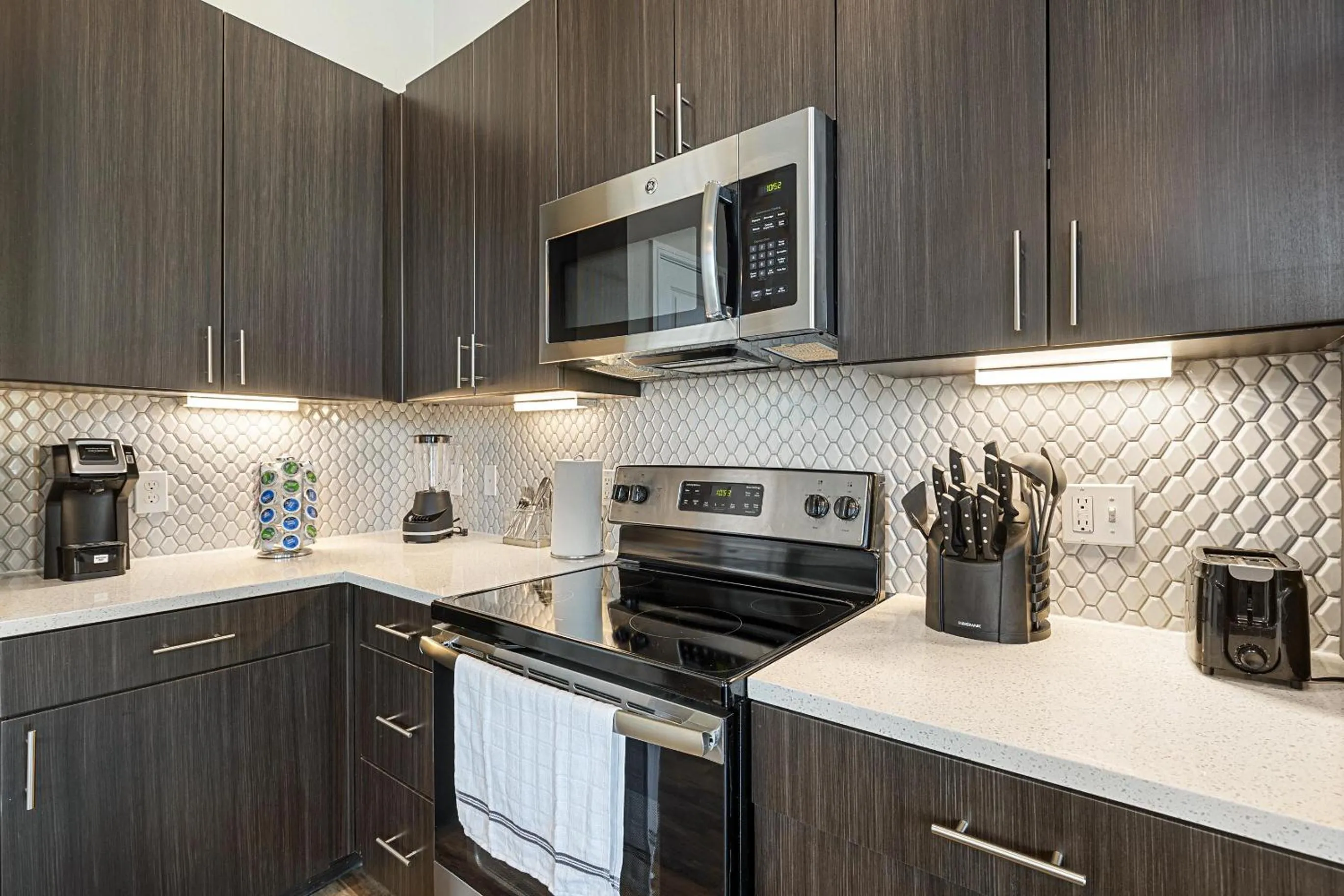 pet friendly in StayOvr at Galatyn Park