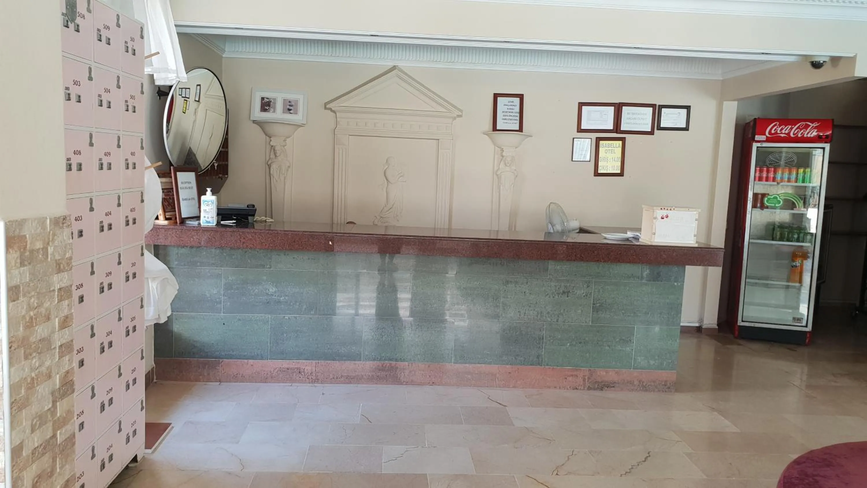 Supermarket/grocery shop in İSABELLA APART OTEL