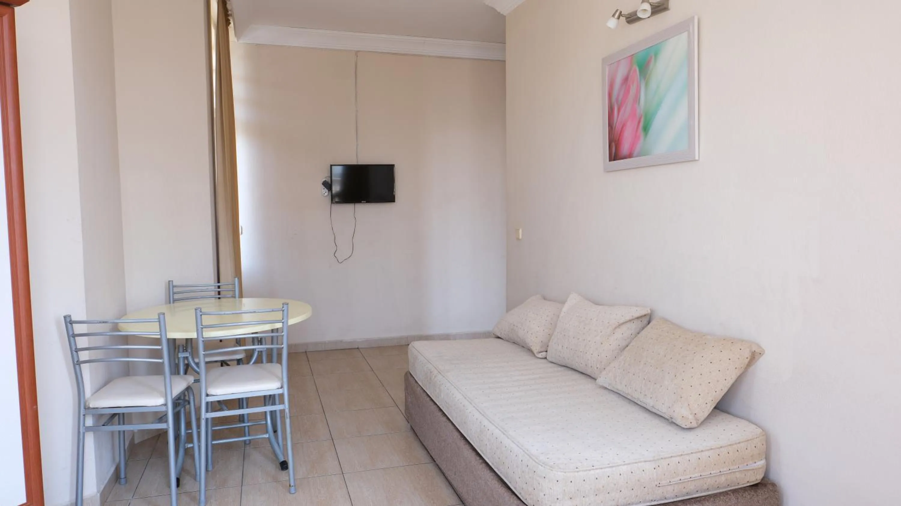 TV and multimedia in İSABELLA APART OTEL