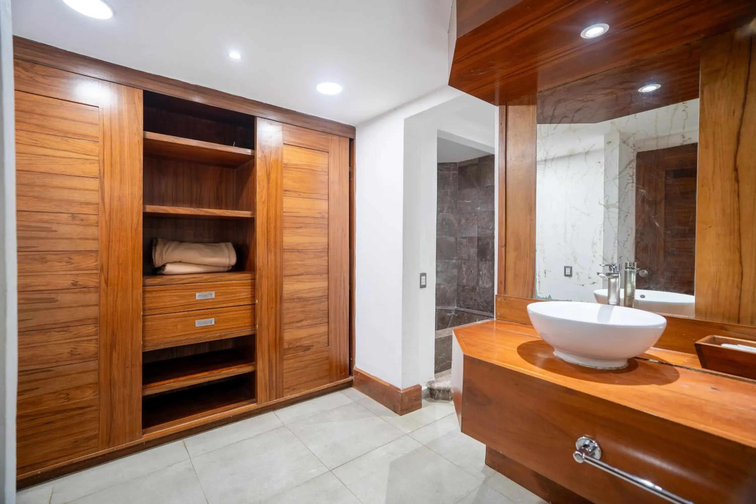 Double Room with Sea View in Hotel y Museo Casa Turquesa Double Room with Sea View in Hotel y Museo Casa Turquesa