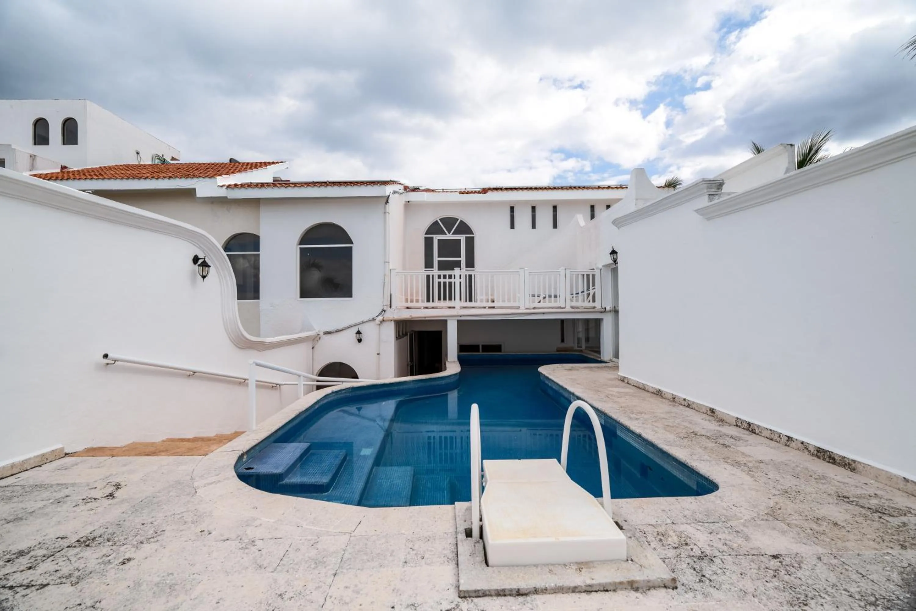 Pool view in Hotel y Museo Casa Turquesa