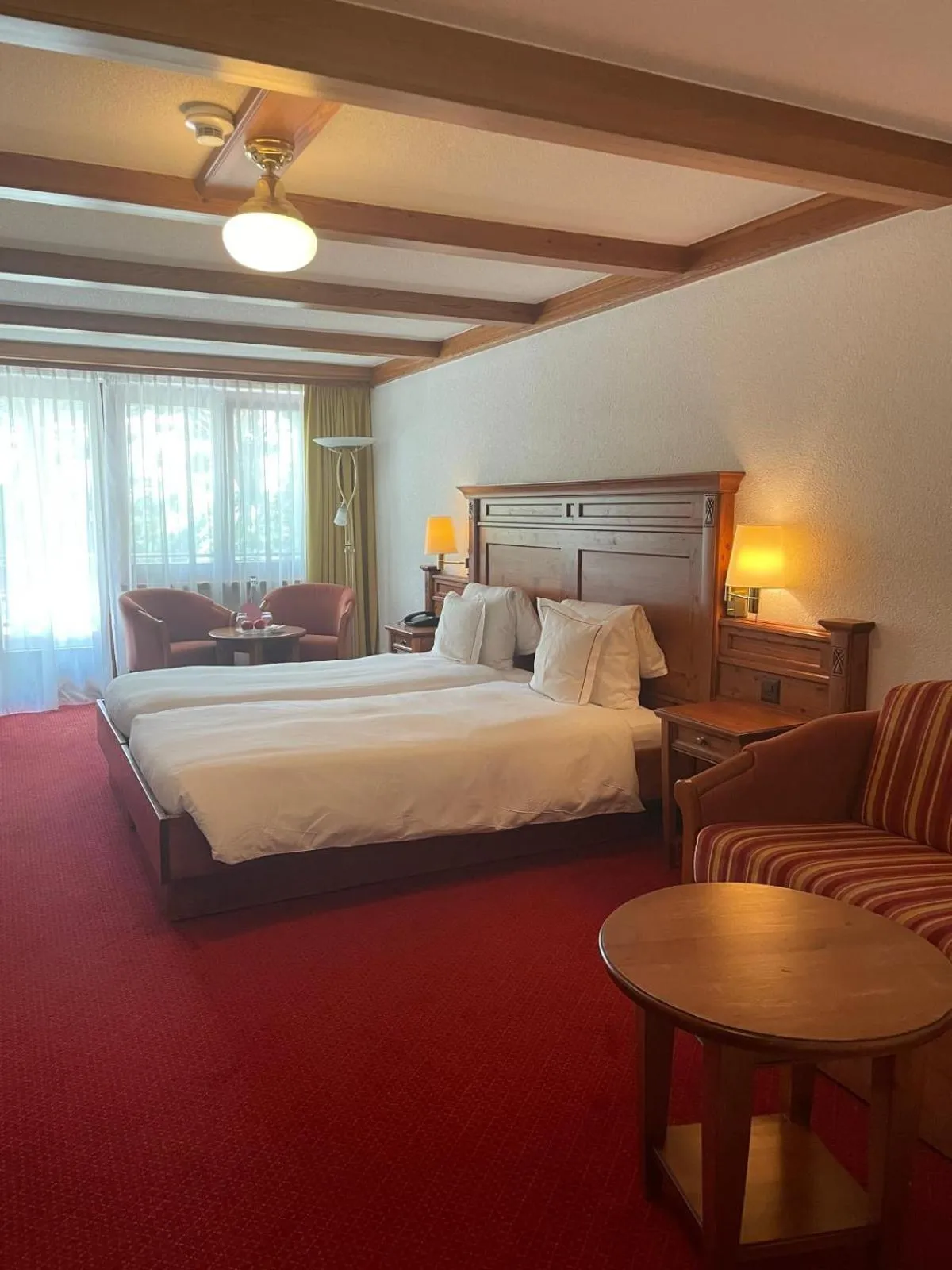 Bed in National Zermatt - Matterhorn Views, Sunnegga Gateway & SPA