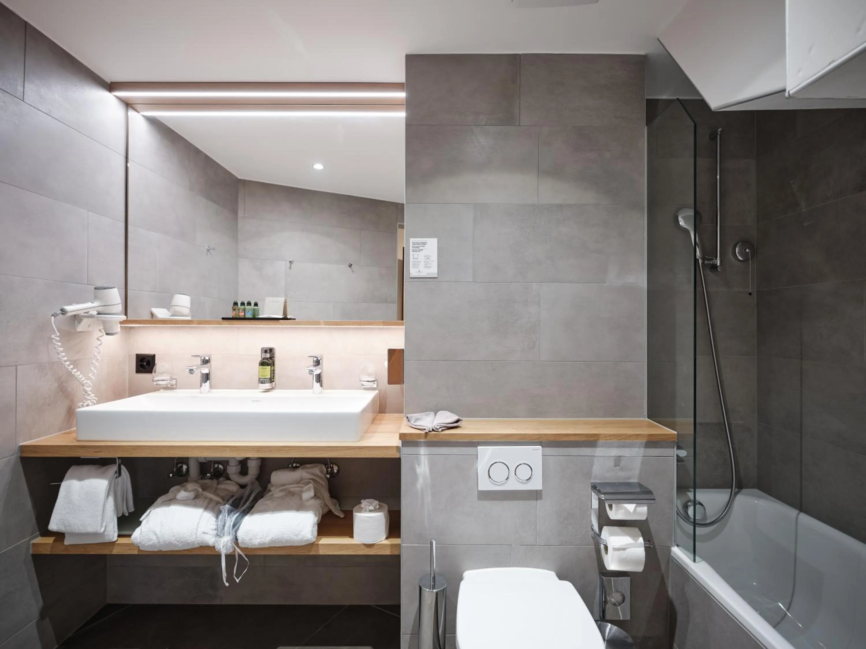 Bathroom in National Zermatt - Matterhorn Views, Sunnegga Gateway & SPA