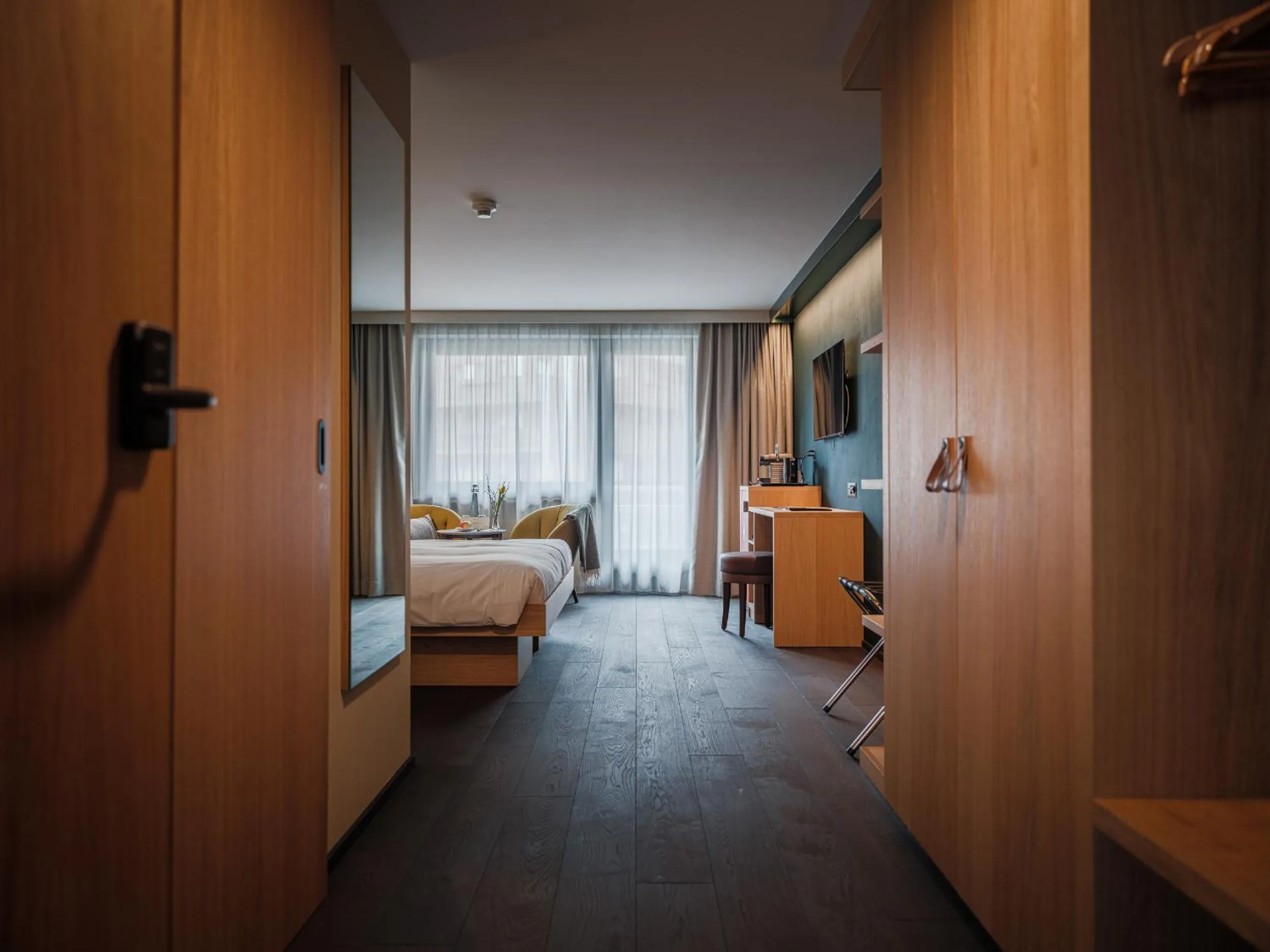 Bedroom, Bed in National Zermatt - Matterhorn Views, Sunnegga Gateway & SPA