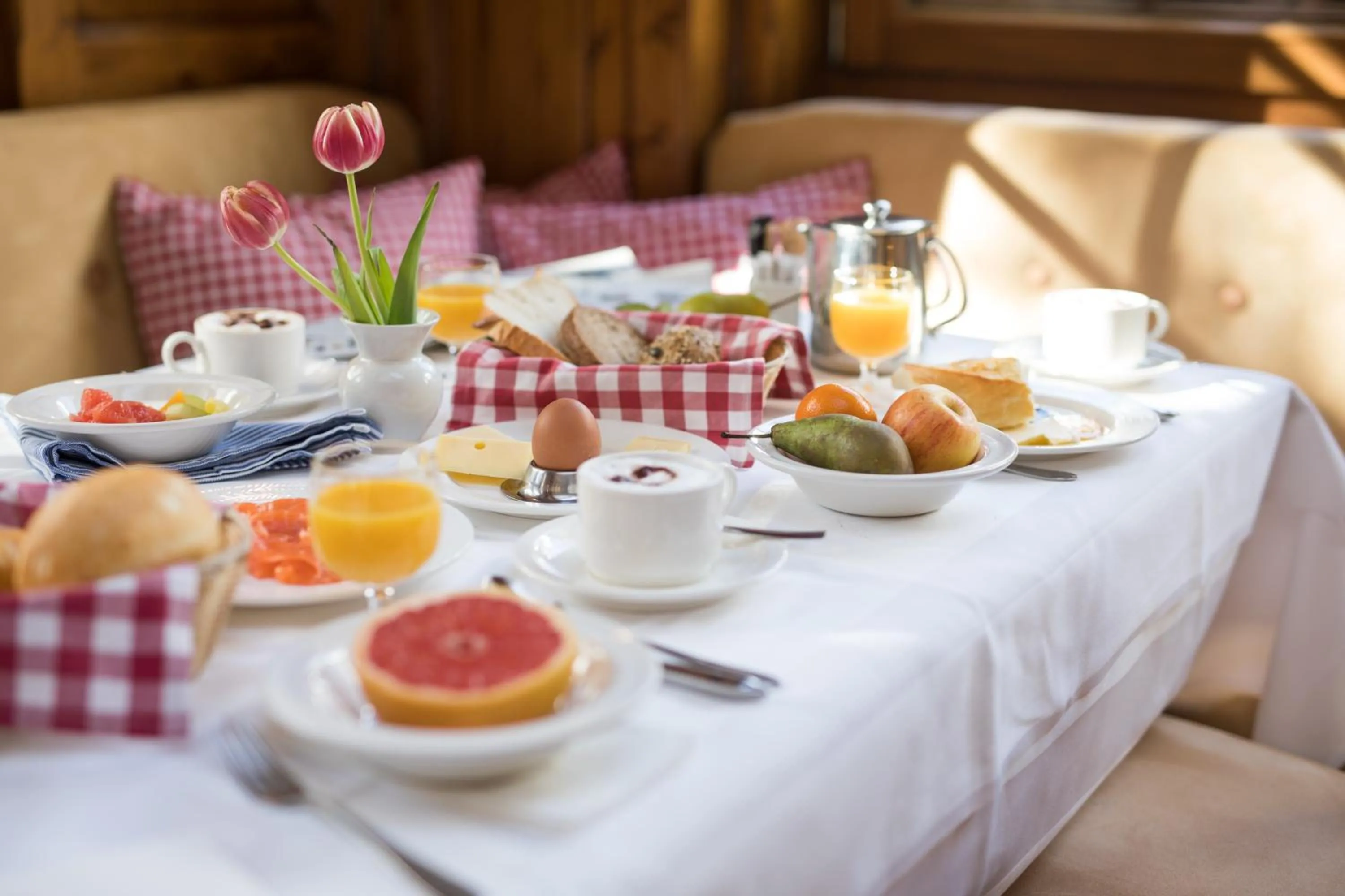 Breakfast in National Zermatt - Matterhorn Views, Sunnegga Gateway & SPA