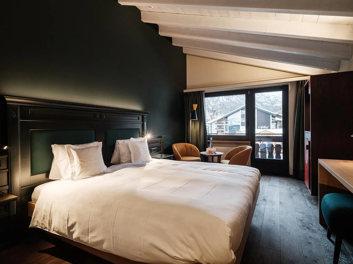 Bed in National Zermatt - Matterhorn Views, Sunnegga Gateway & SPA