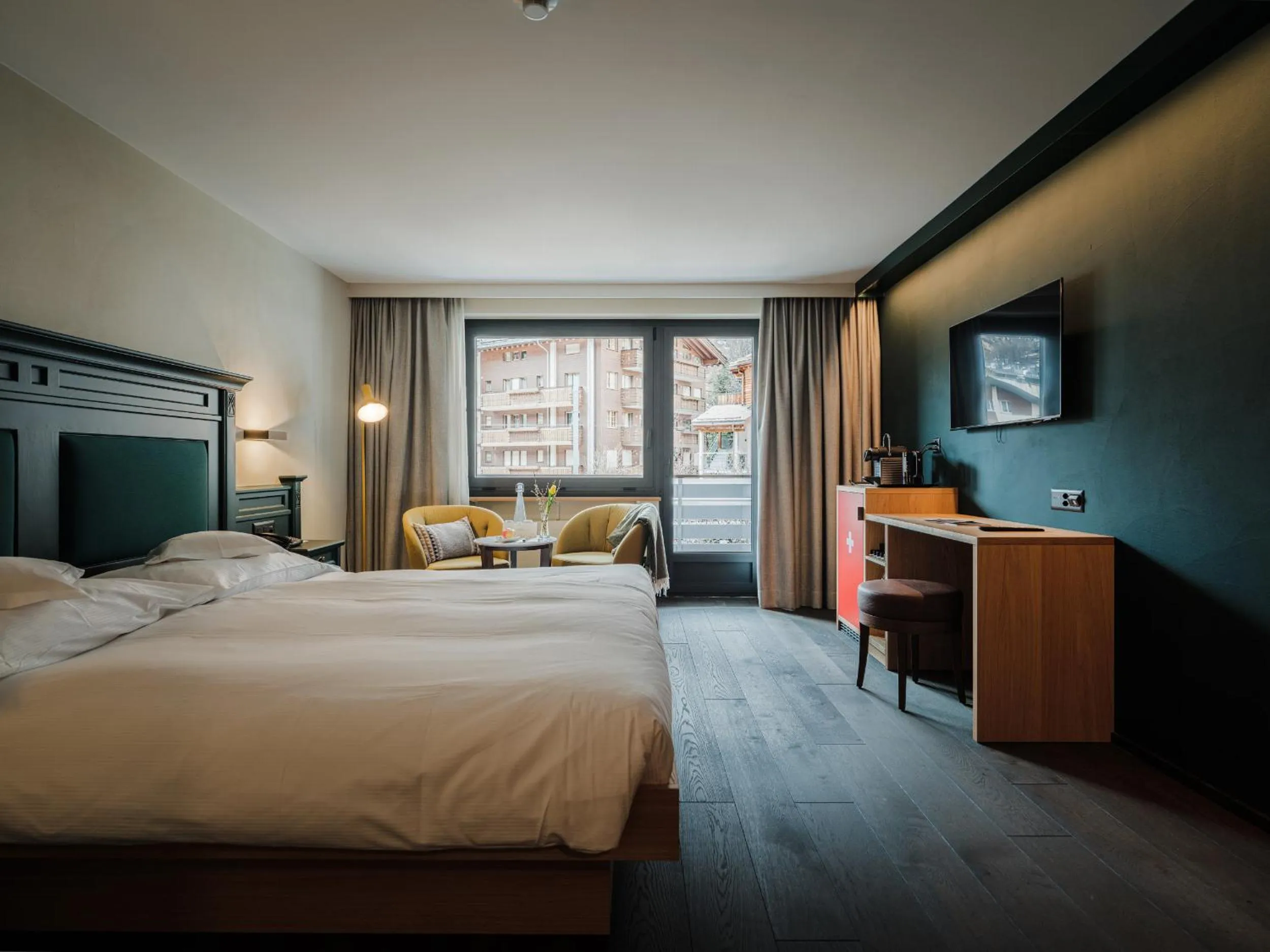 Bedroom, Bed in National Zermatt - Matterhorn Views, Sunnegga Gateway & SPA