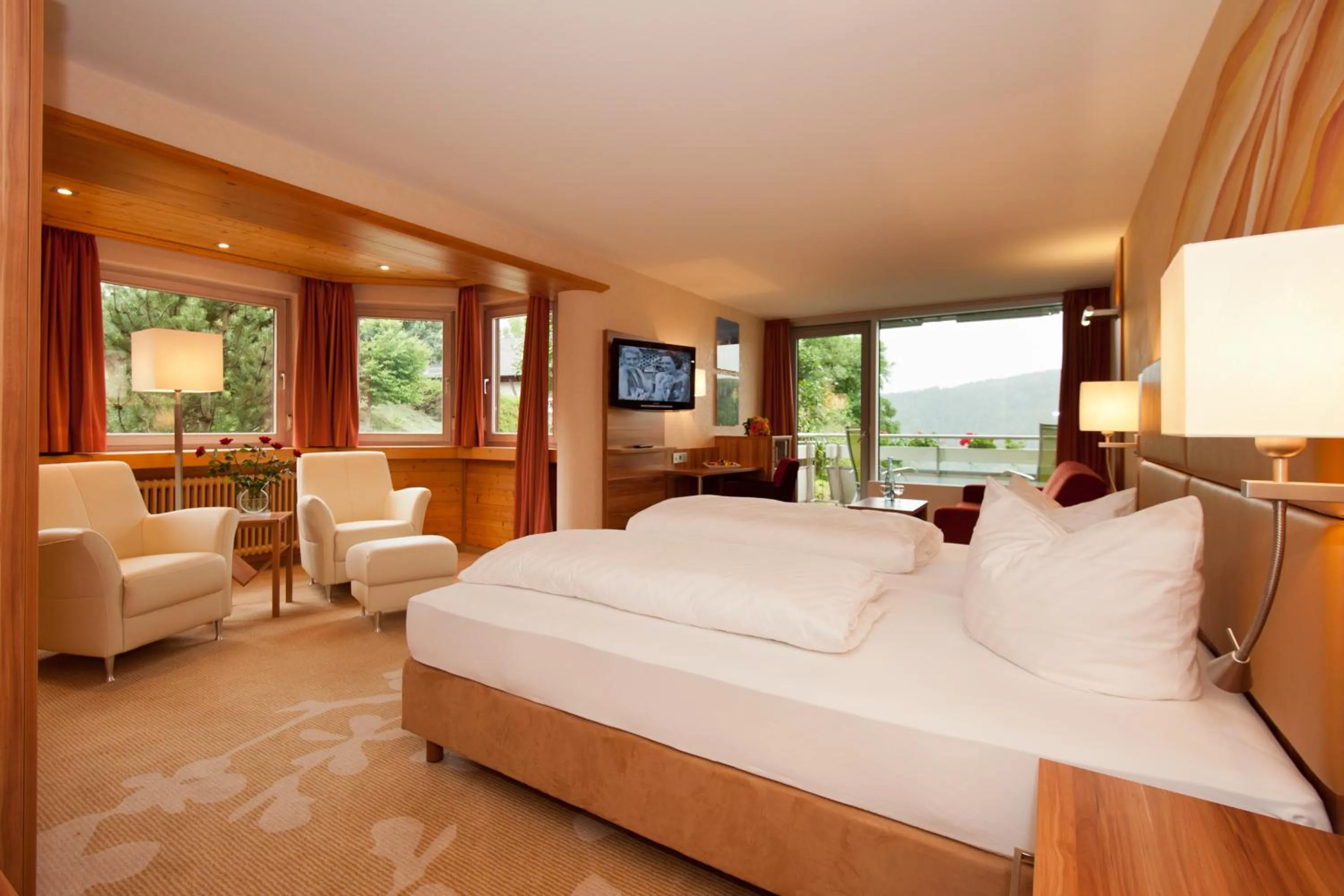 Photo of the whole room, Bed in Albtalblick Ihr Wellness- & Wanderhotel