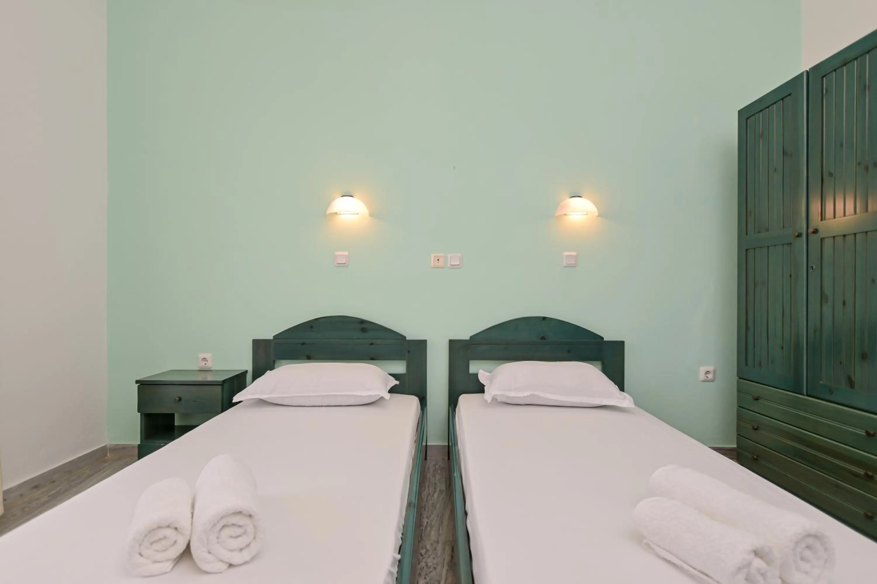 Bed in Naxian Garden of Senses