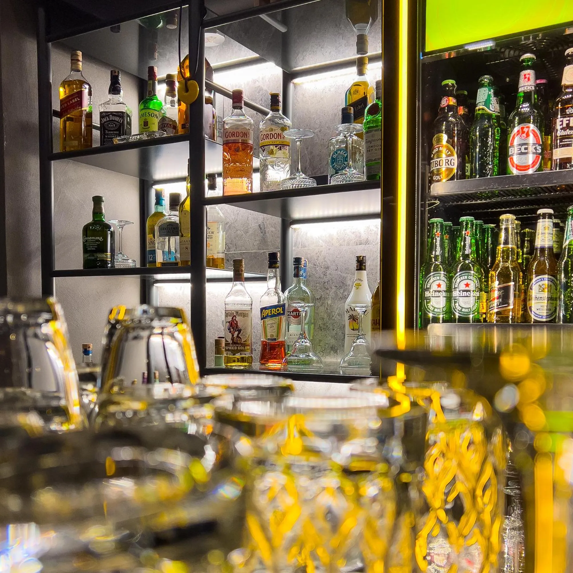 Restaurant/places to eat in CUNDA PİER OTEL