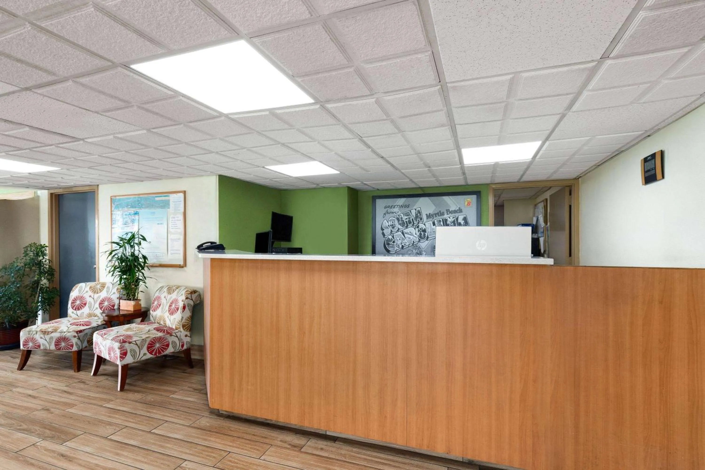 Lobby or reception in Super 8 by Wyndham Myrtle Beach/Market Common Area