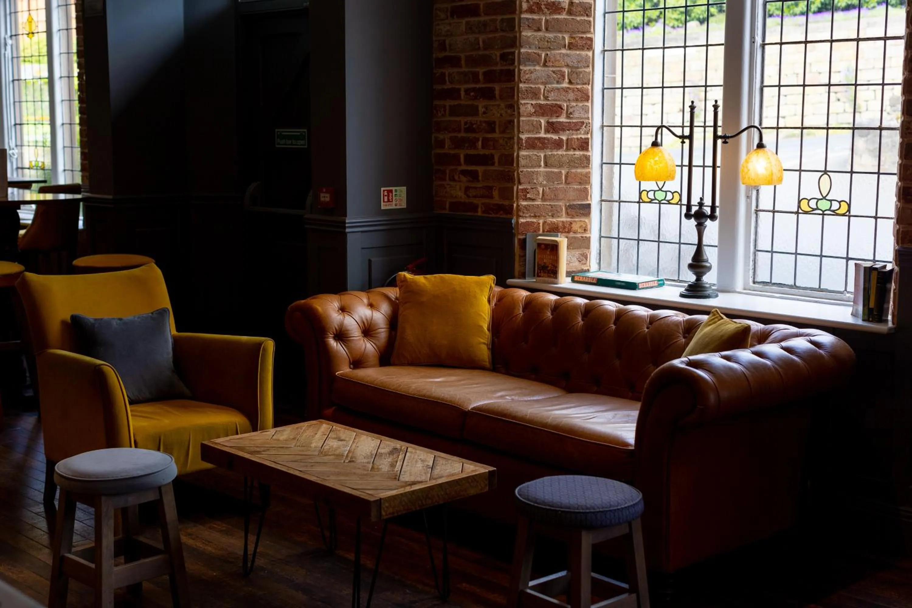 Restaurant/places to eat in The Strutt Arms