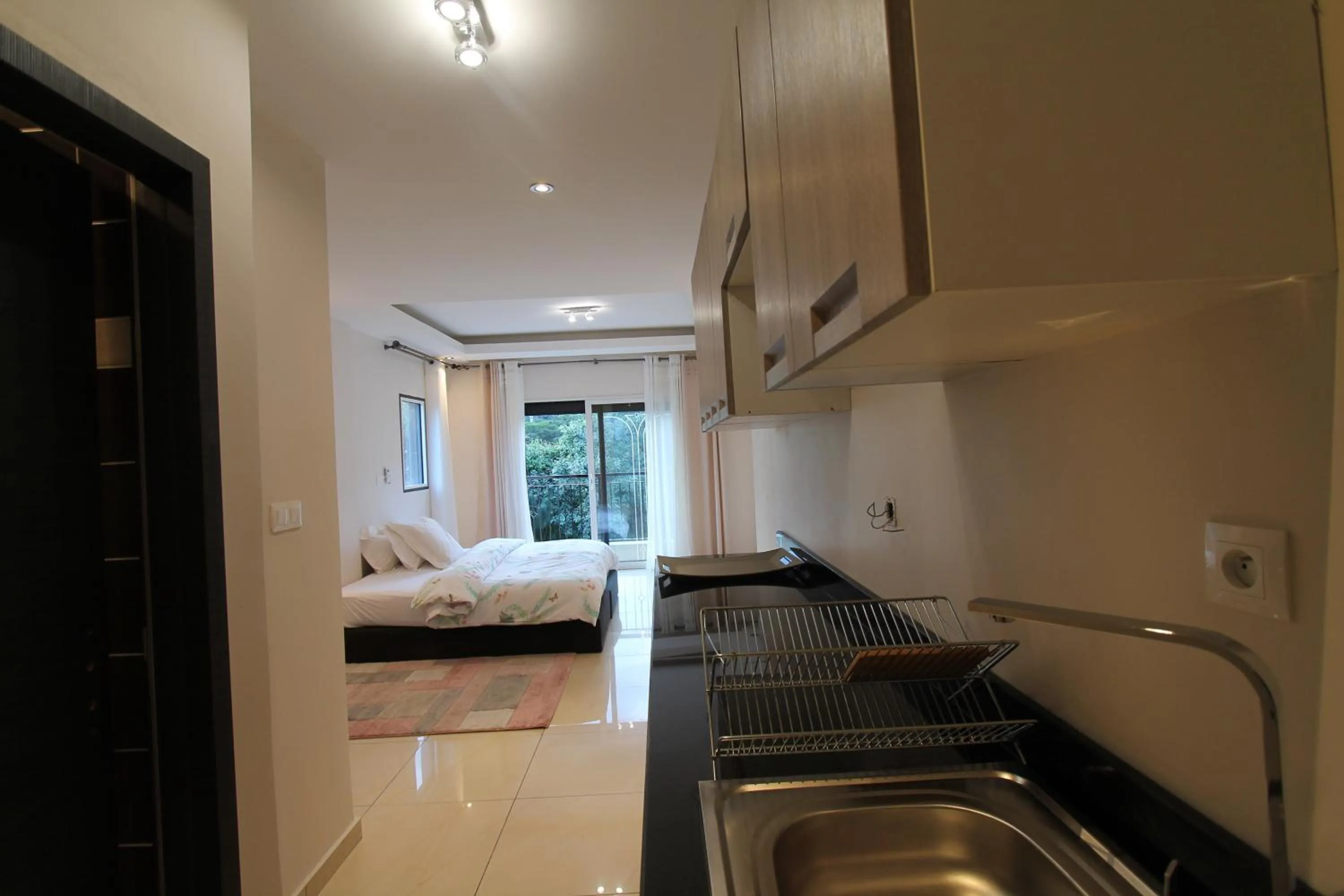 Bed in Residence MASSOU