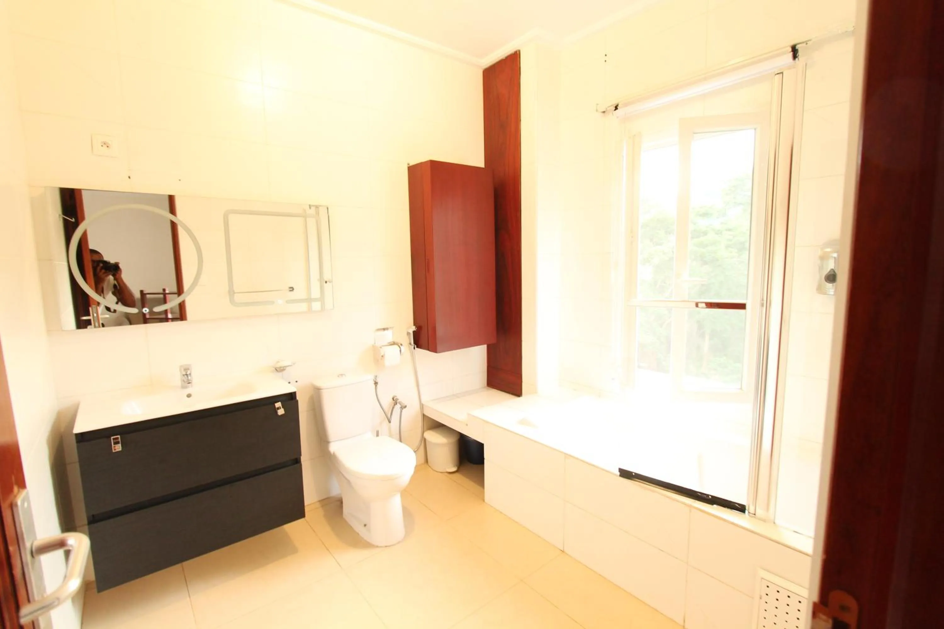 Toilet in Residence MASSOU