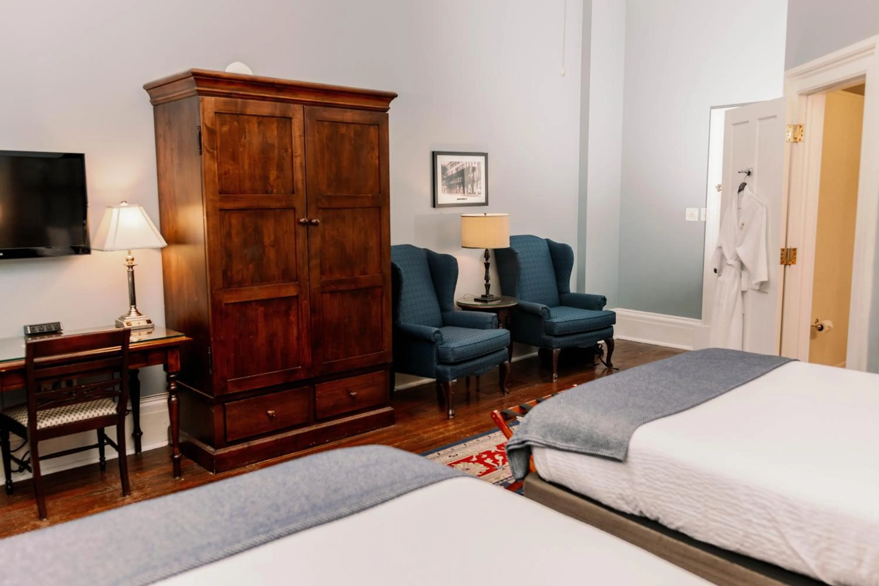 Bedroom, Bed in The Marshall House, Historic Inns of Savannah Collection