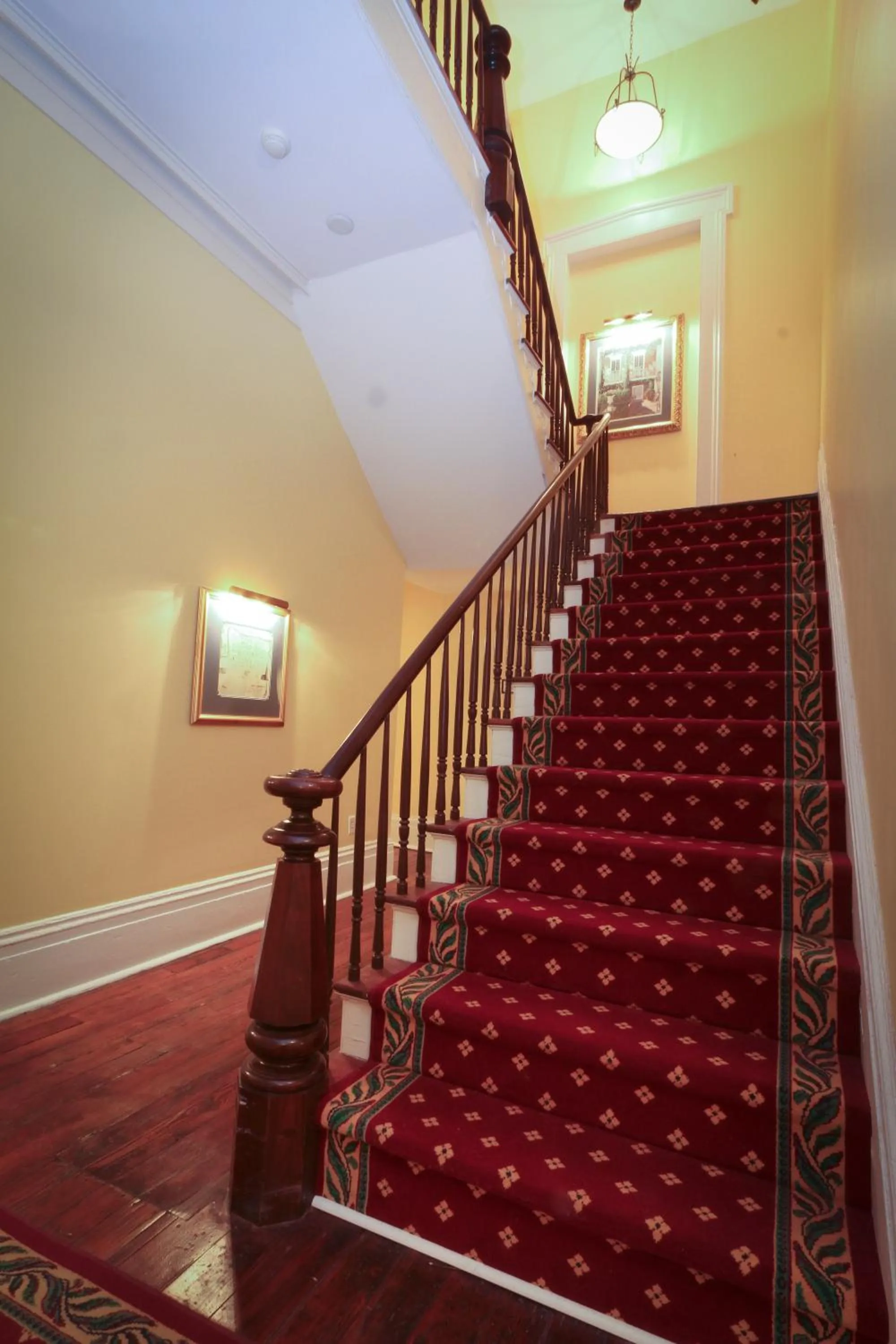 Decorative detail in The Marshall House, Historic Inns of Savannah Collection