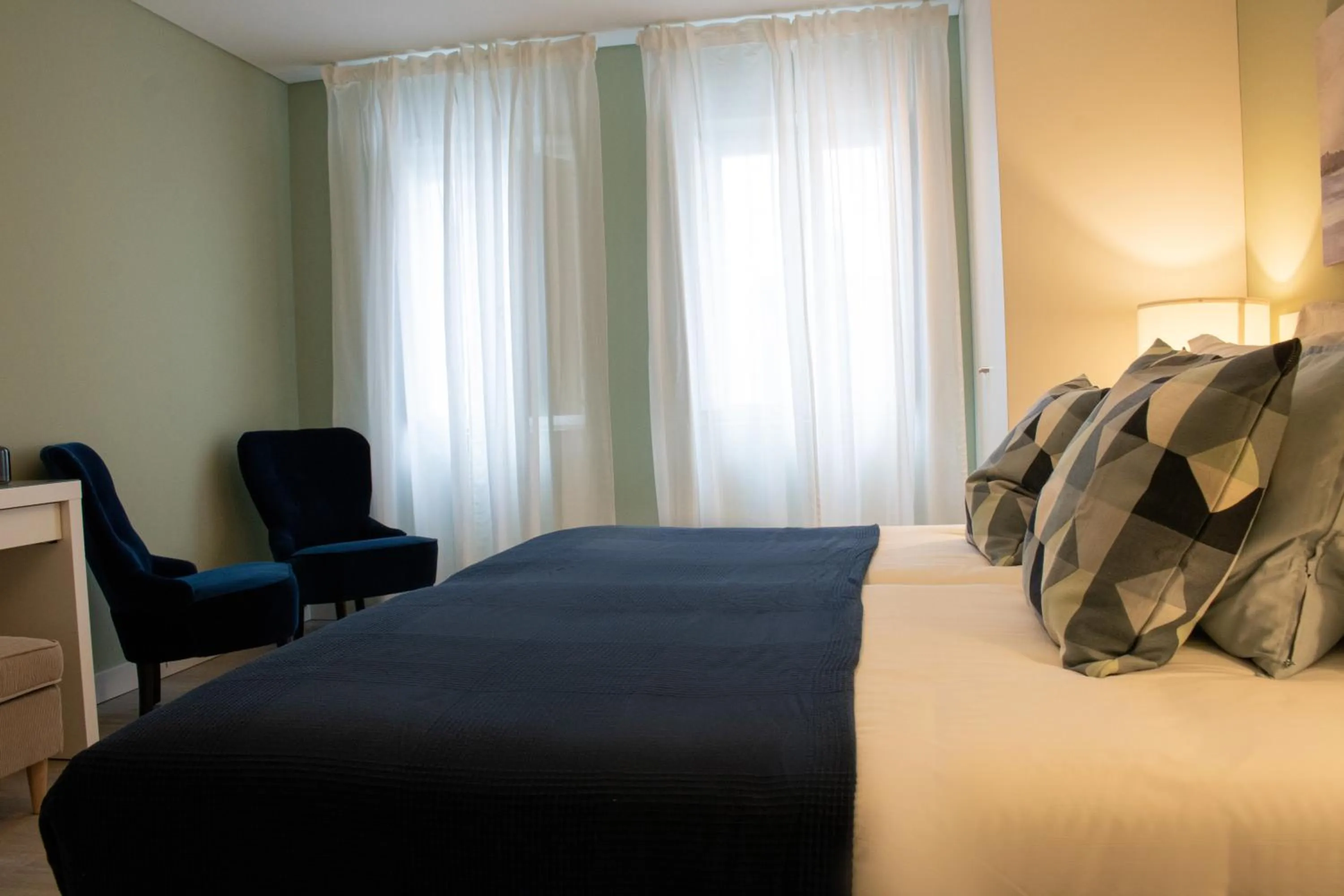 Bedroom, Bed in Kavia Hotel do Largo