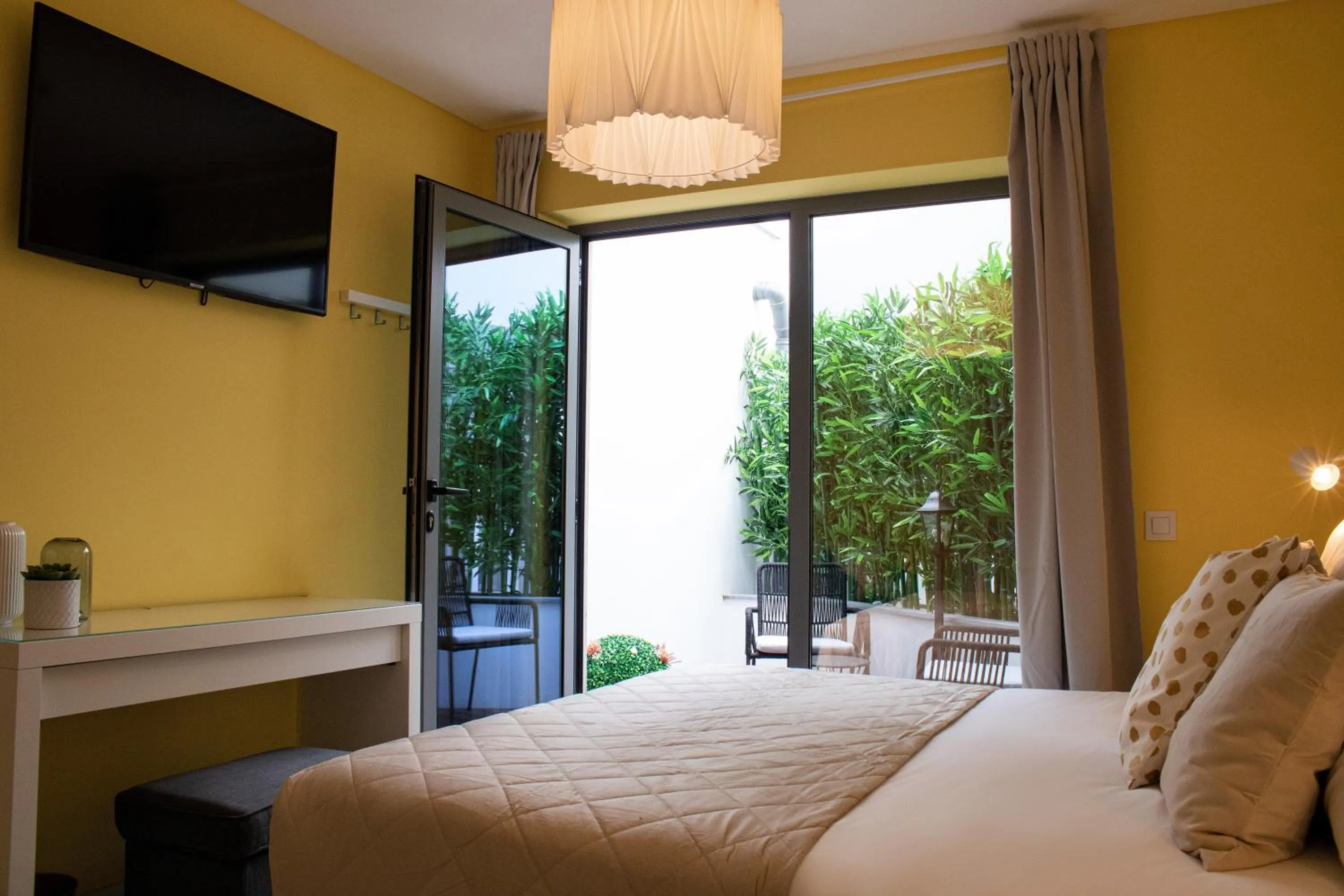 Bed in Kavia Hotel do Largo