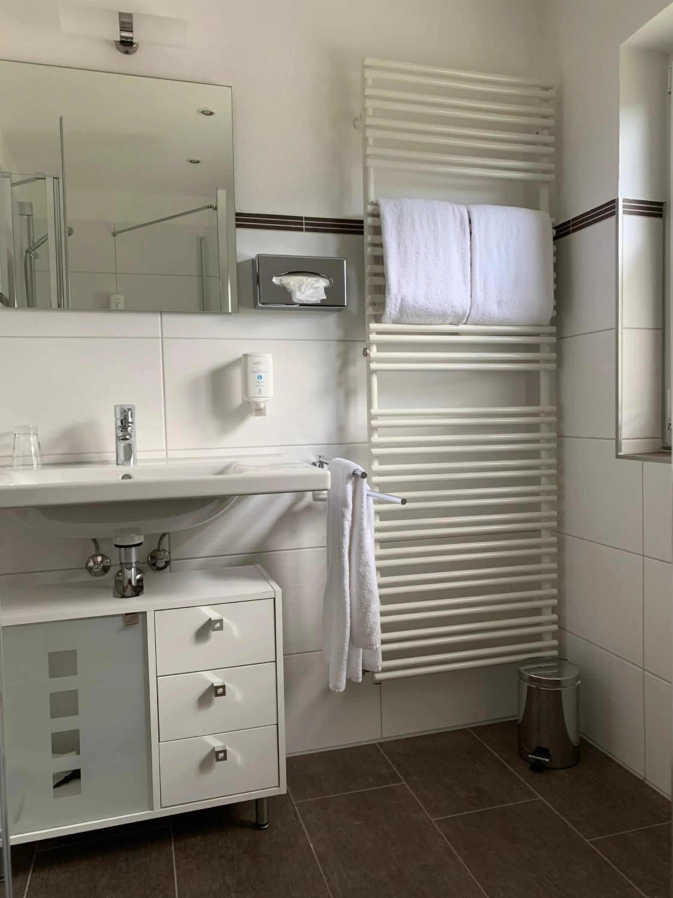 Toilet in Alpenhotel Sonneck - mit Bergbahnticket