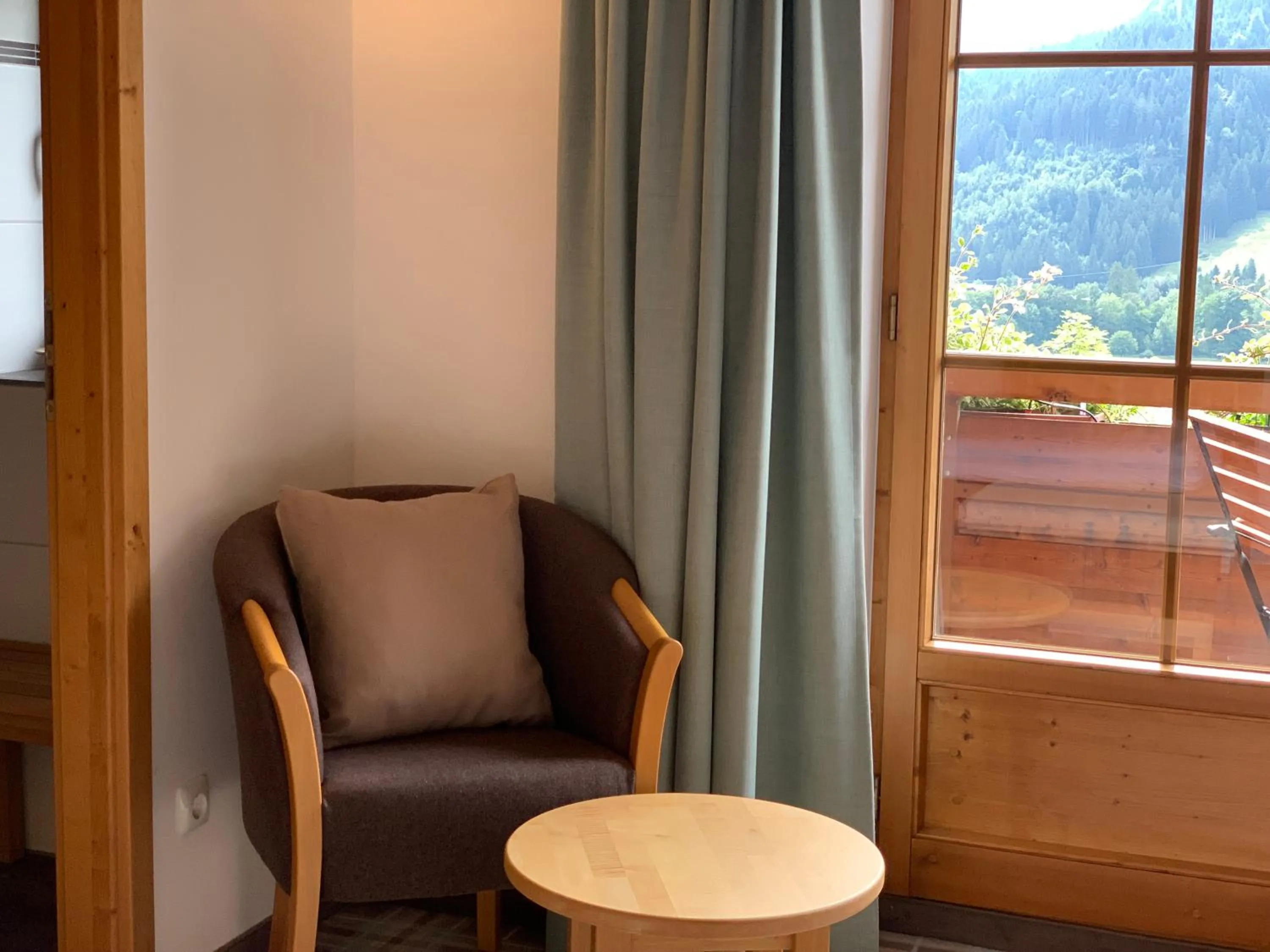 Photo of the whole room in Alpenhotel Sonneck - mit Bergbahnticket