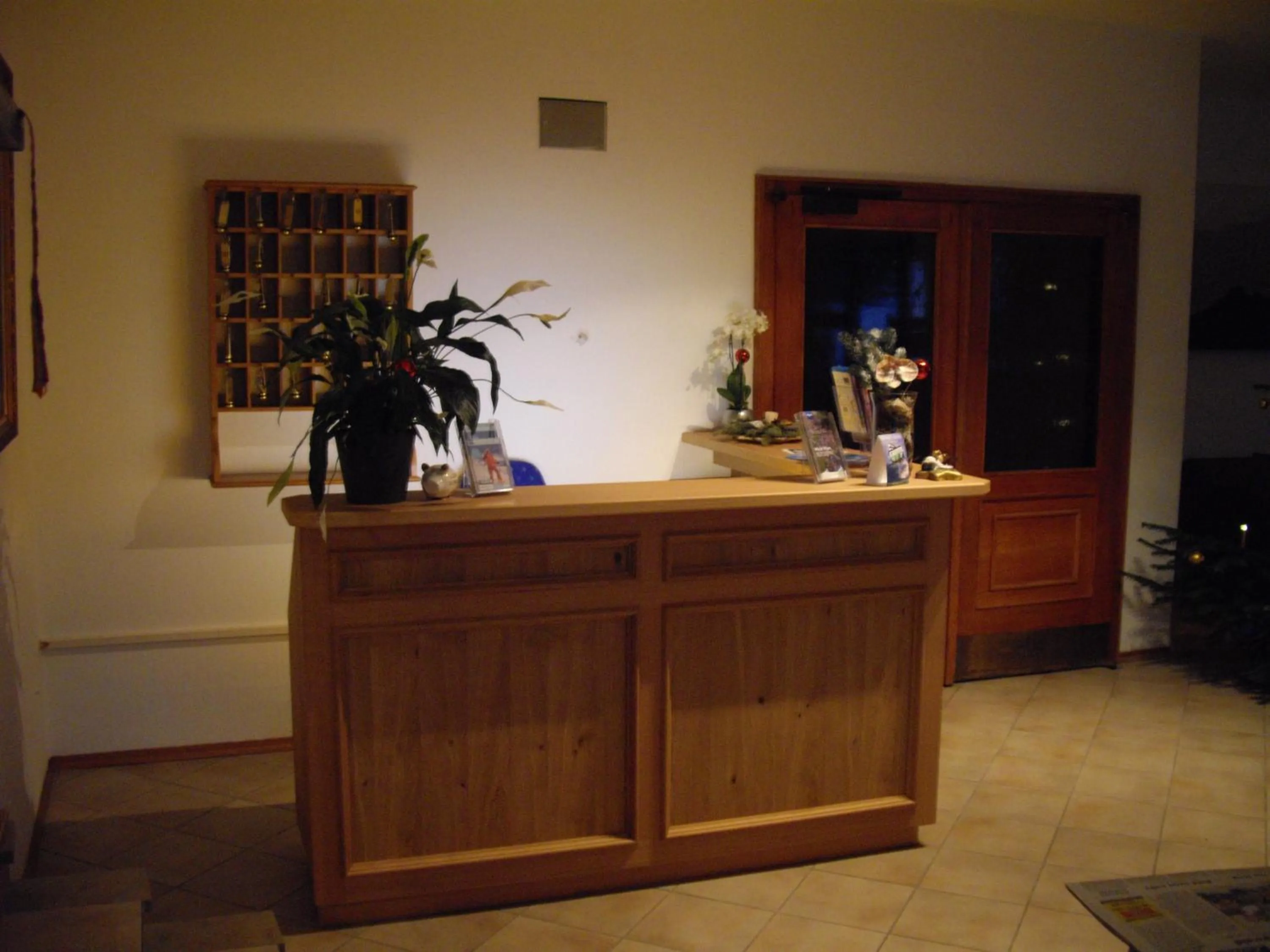 Lobby or reception in Alpenhotel Sonneck - mit Bergbahnticket