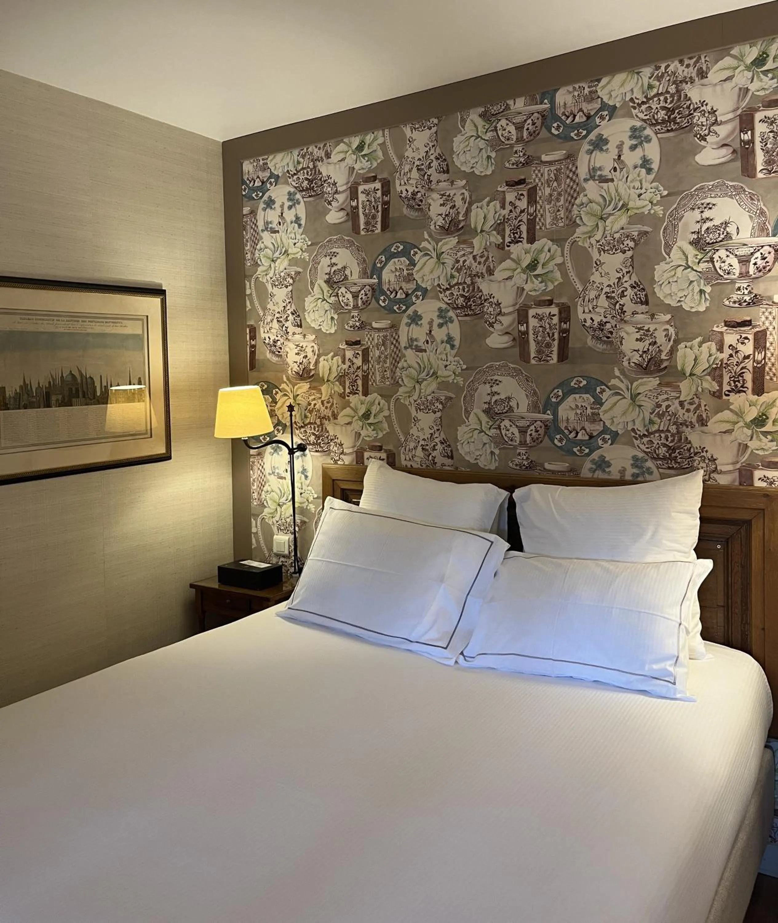 Bedroom, Bed in CAZAUDEHORE Hôtel Restaurant Gastronomique Terrasse et Jardins