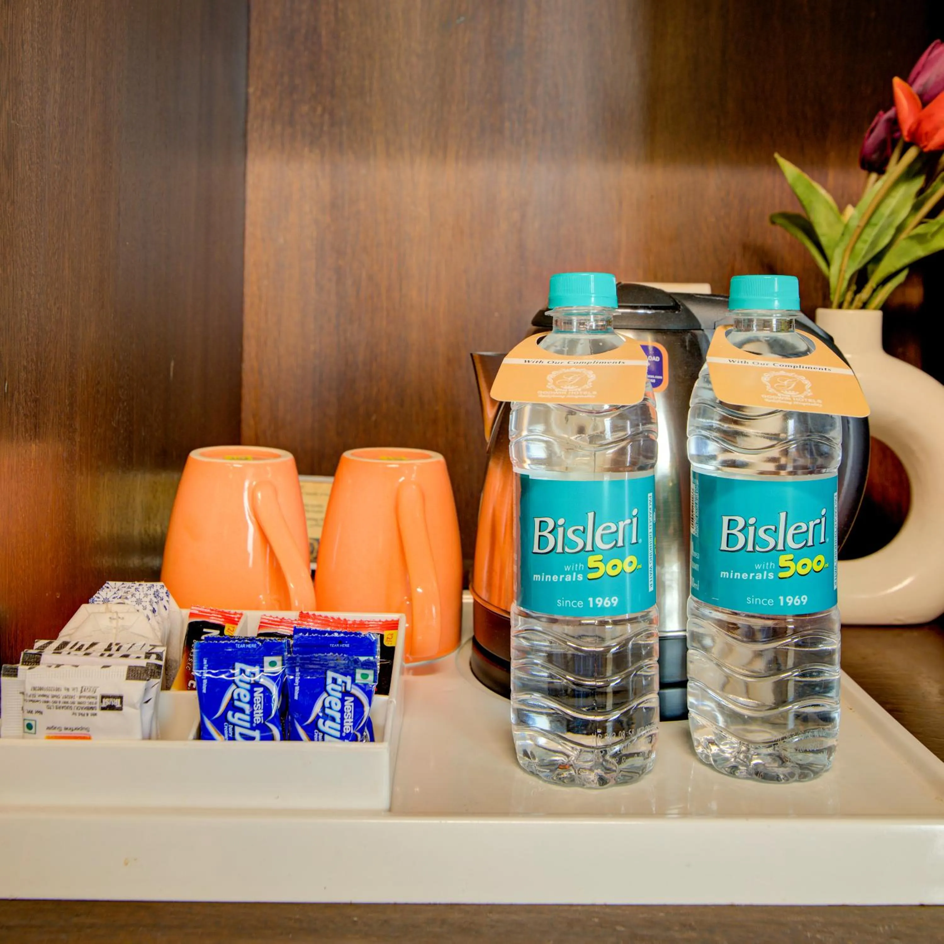 Coffee/tea facilities in Godwin Haridwar