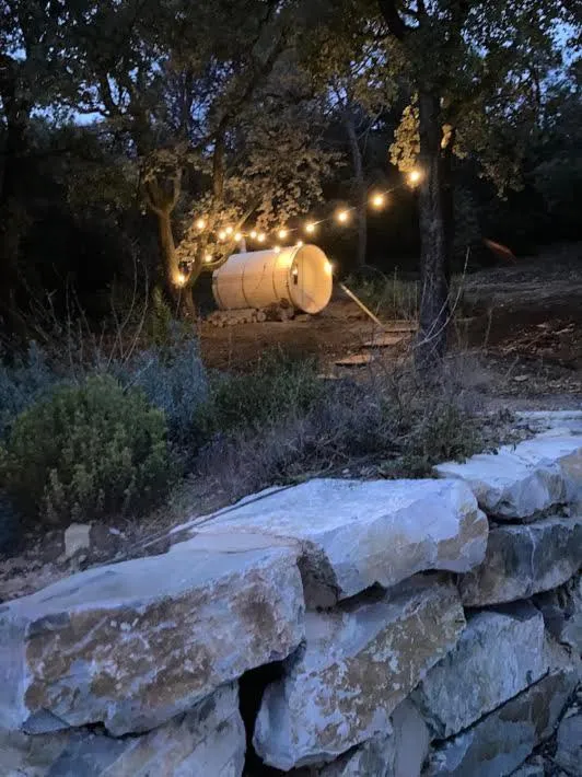 Suite Royale- SPA - Jacuzzi - Sauna - Massage - 2 Double Rooms - 4 SAISONS - Piscine Chauffée Toute l'année - POOL VIEW - Heated POOL -800m City Centre