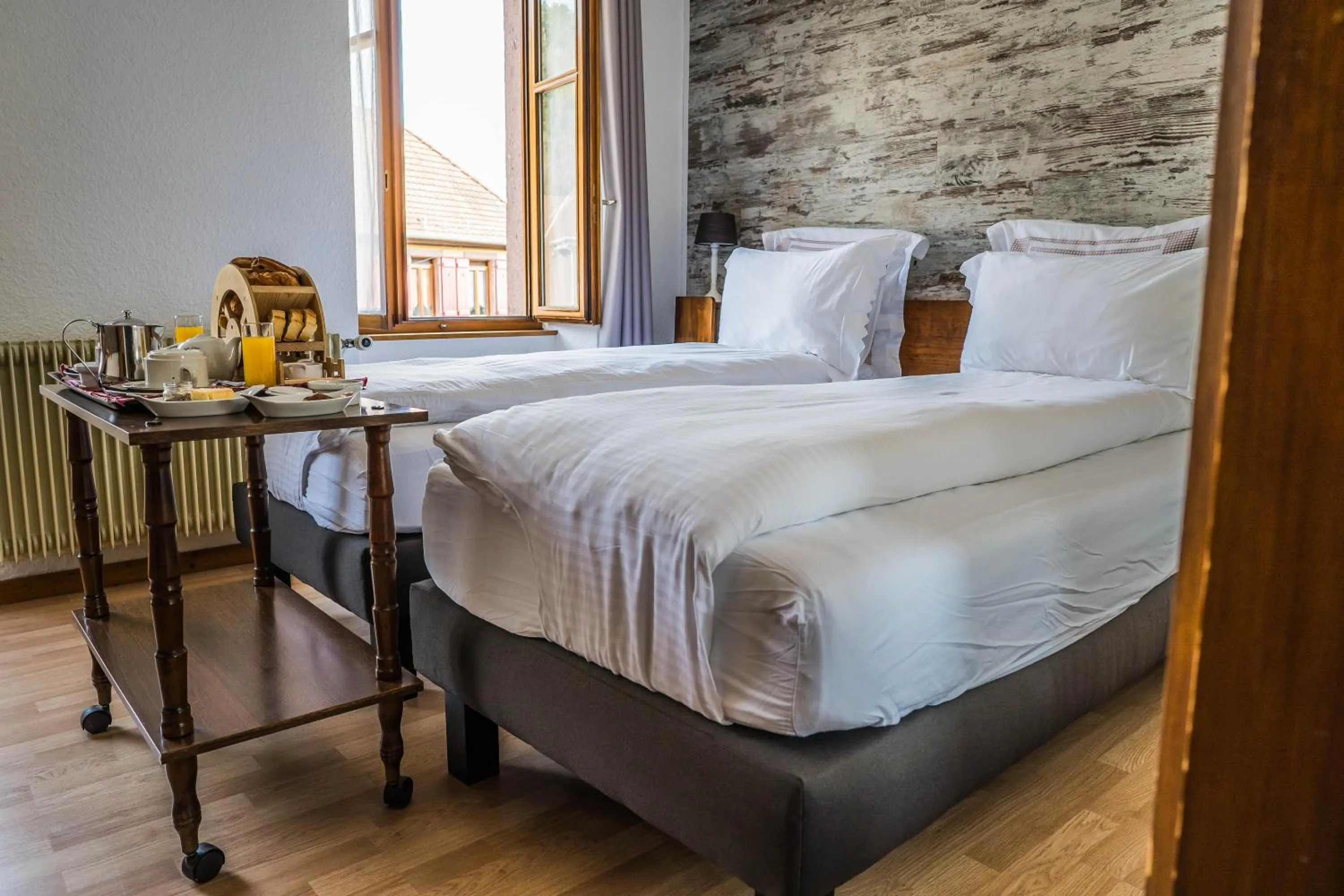 Bed in Hôtel Au Vieux Moulin