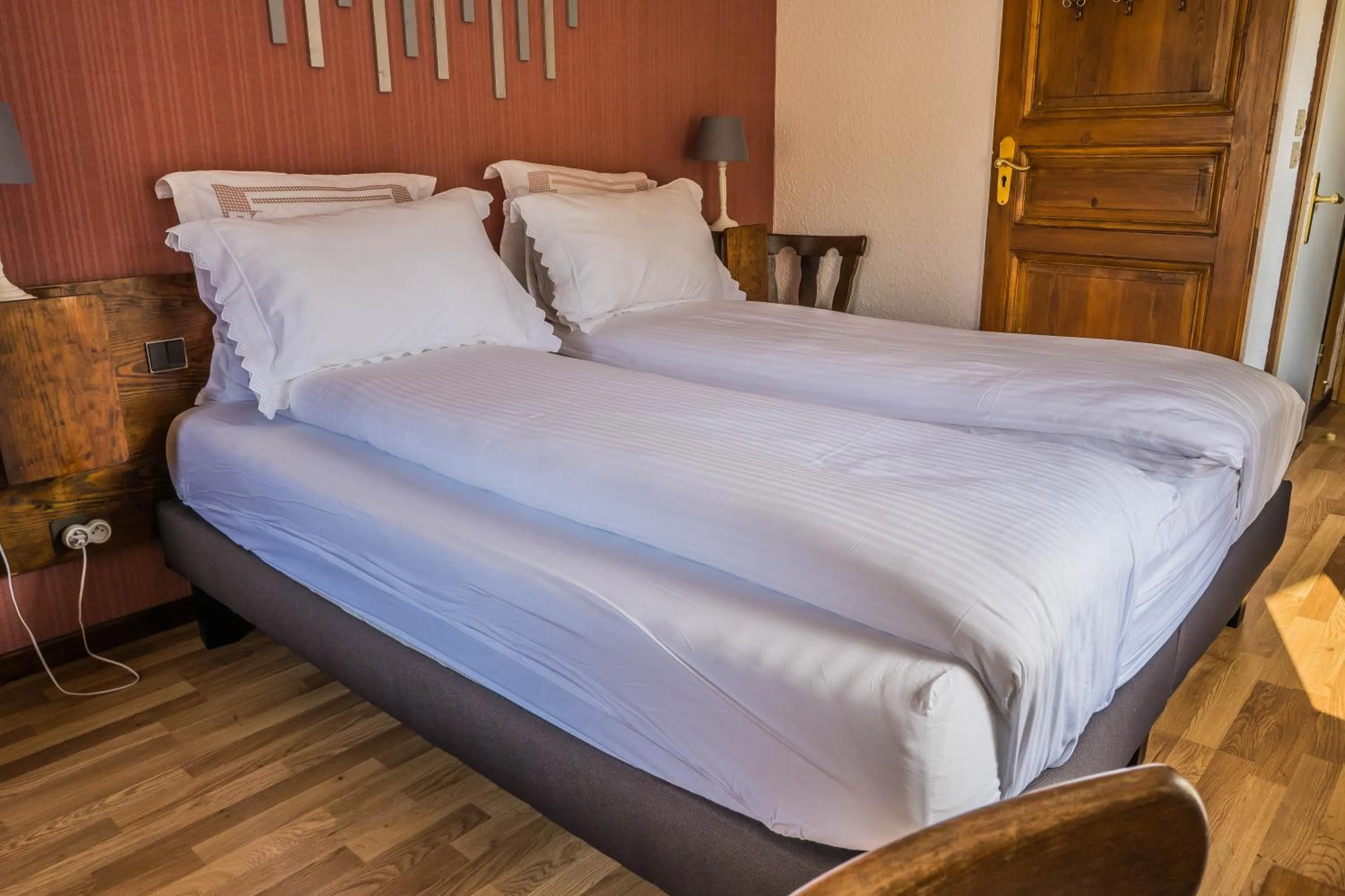 Bed in Hôtel Au Vieux Moulin