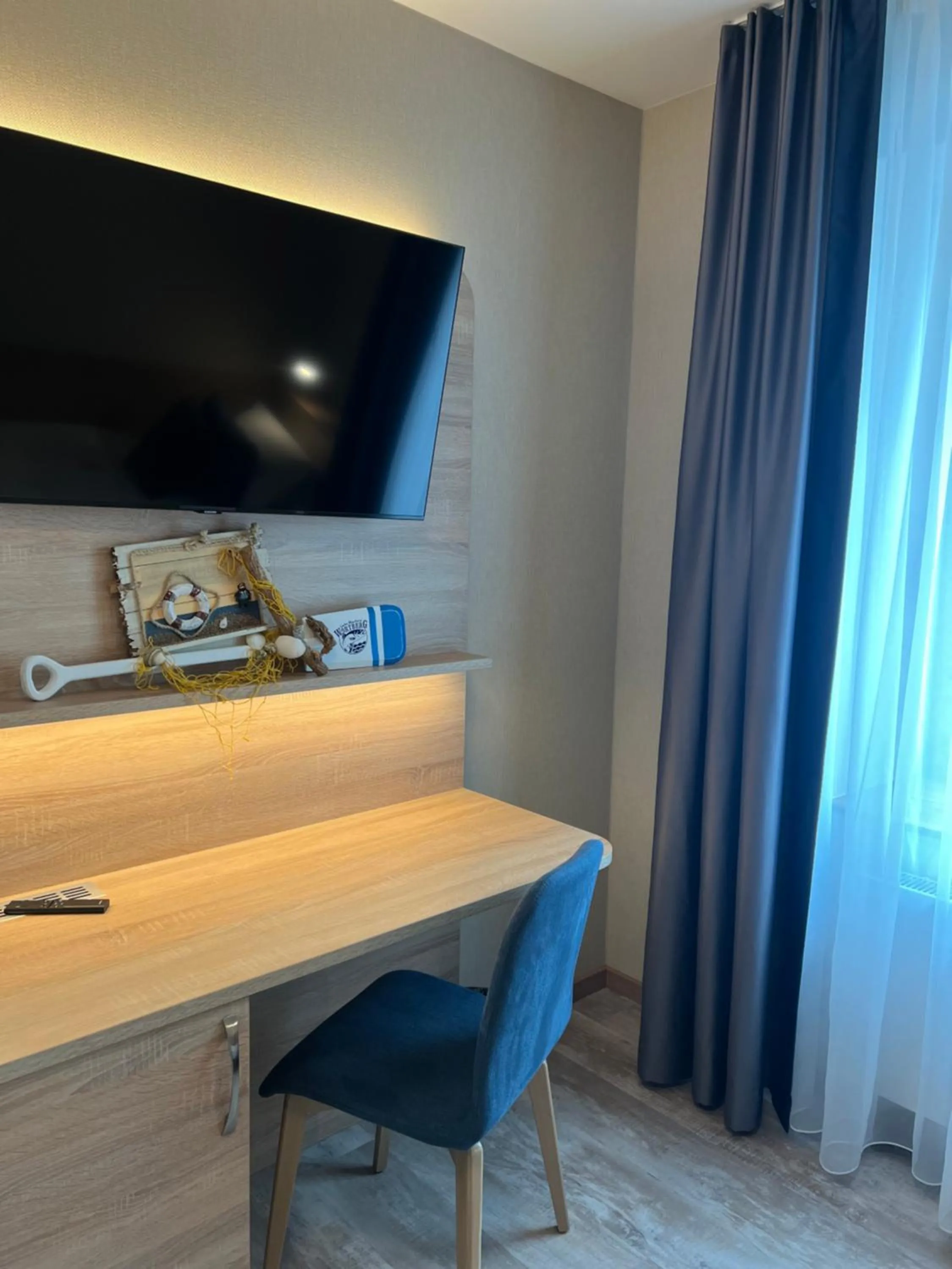 TV and multimedia in Aal-Kate