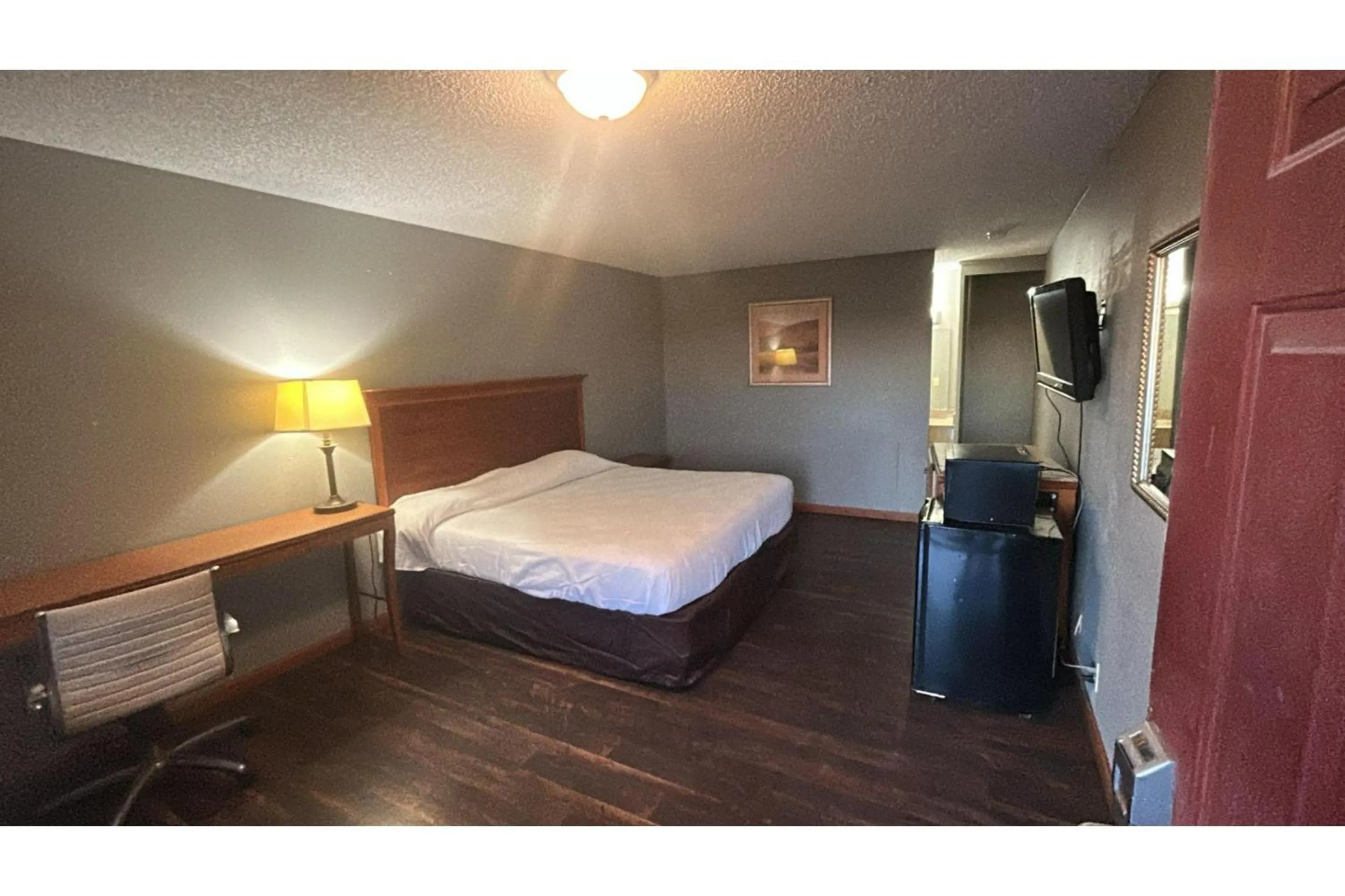 Bedroom, Bed in HiWay Inn Express Elk City Route 66