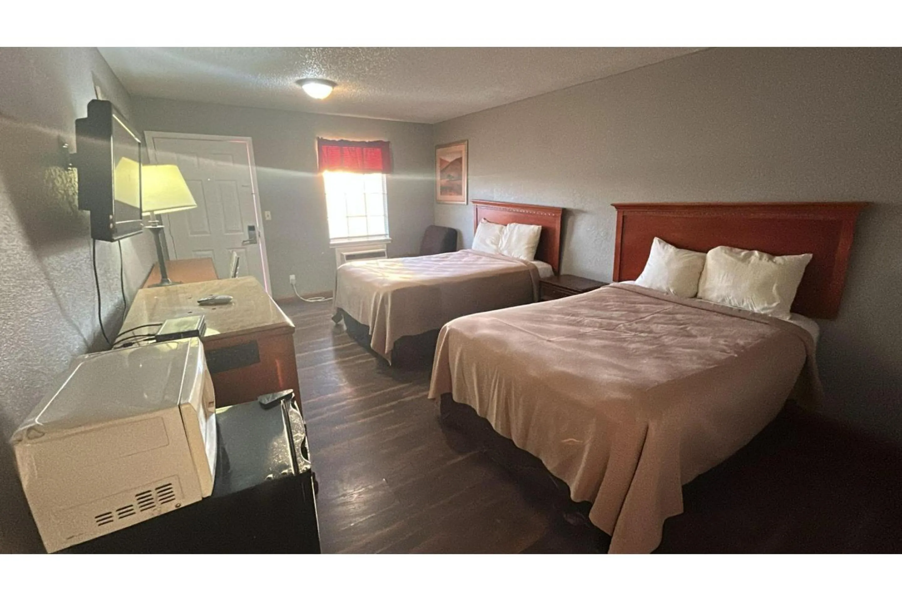 Bedroom, Bed in HiWay Inn Express Elk City Route 66