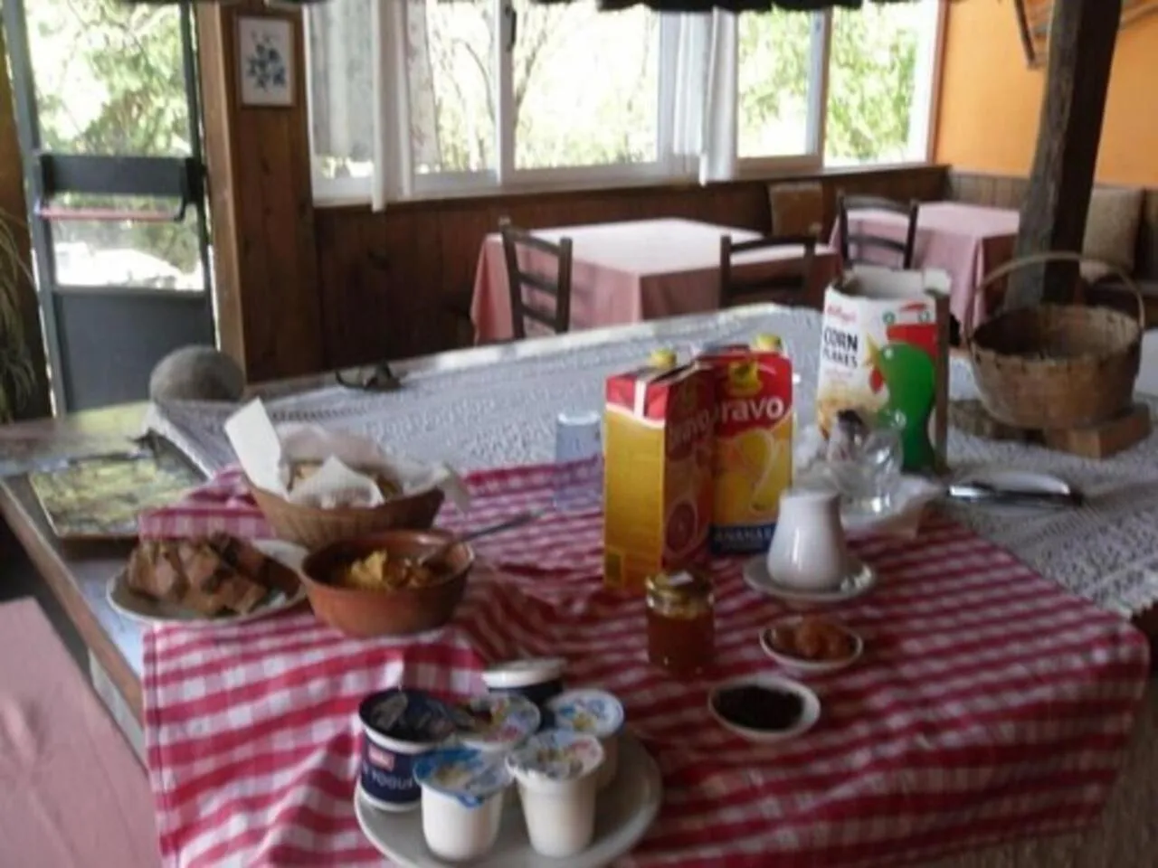 Restaurant/places to eat in La casa nel bosco