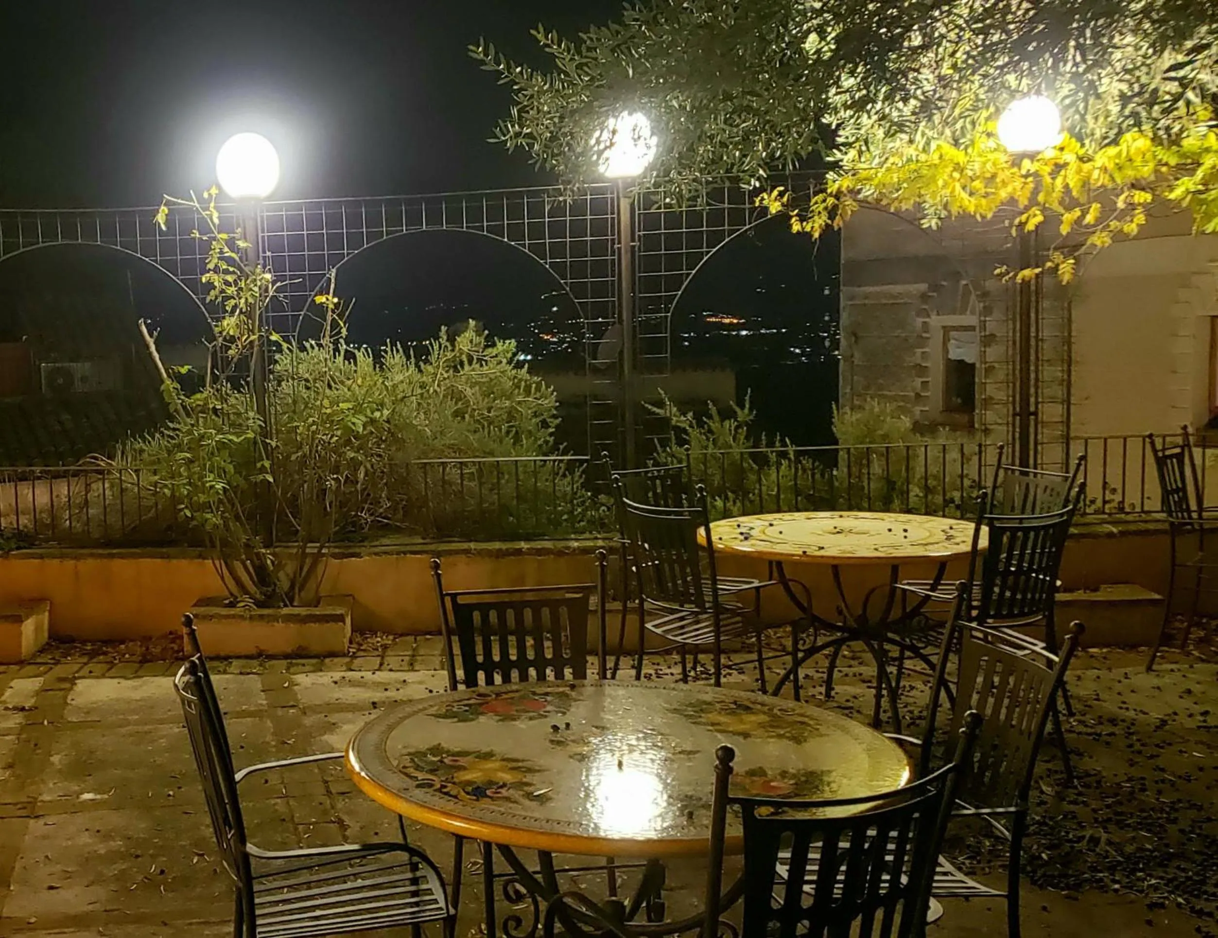Patio in HOTEL TREVI Palazzo Natalini