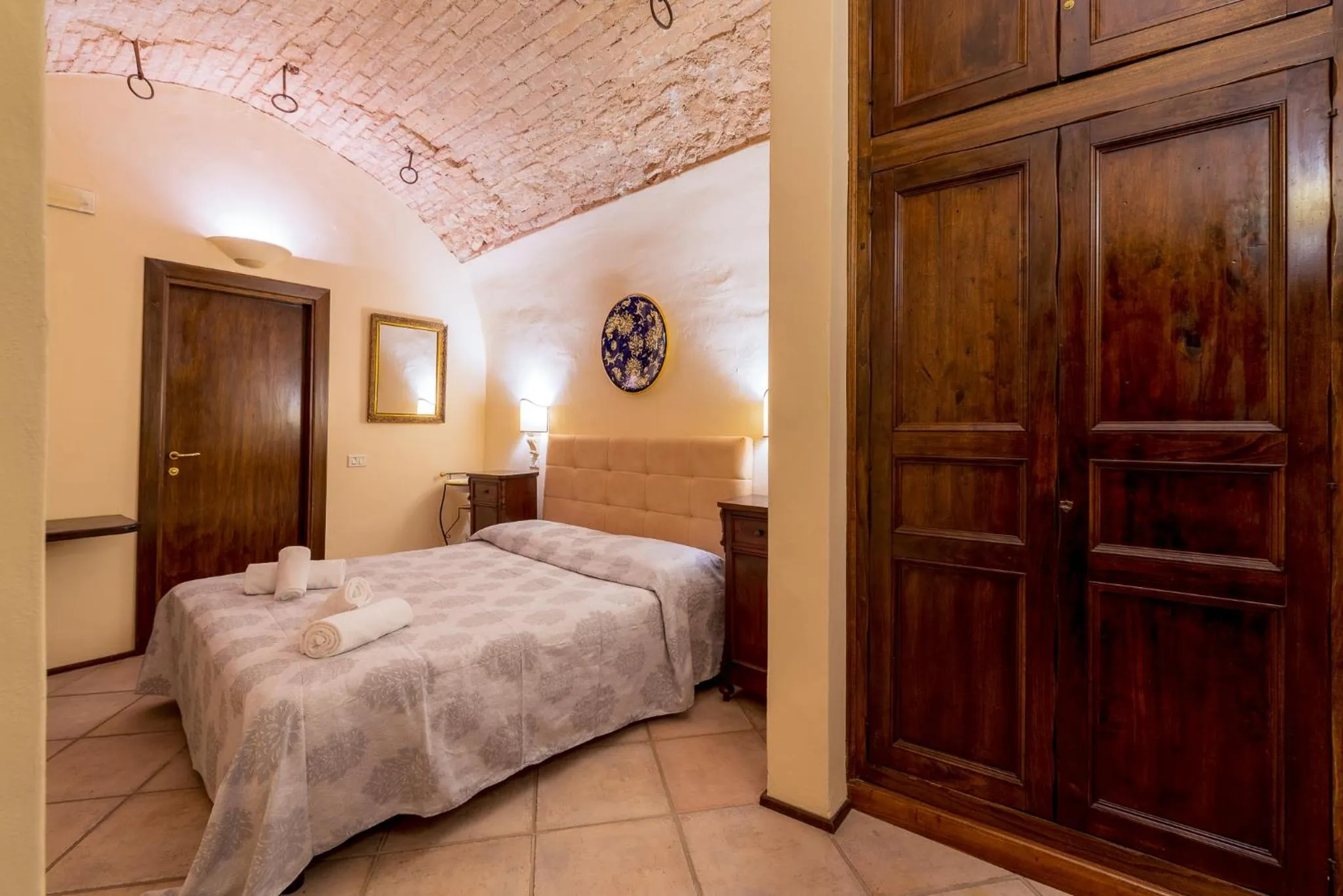 Bedroom, Bed in HOTEL TREVI Palazzo Natalini