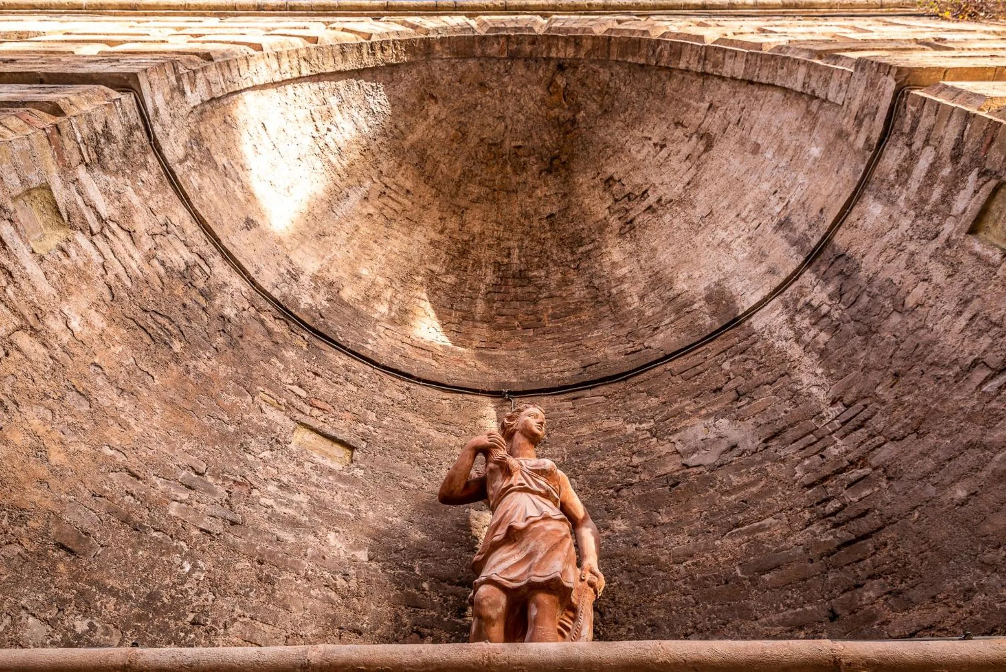 Decorative detail in HOTEL TREVI Palazzo Natalini