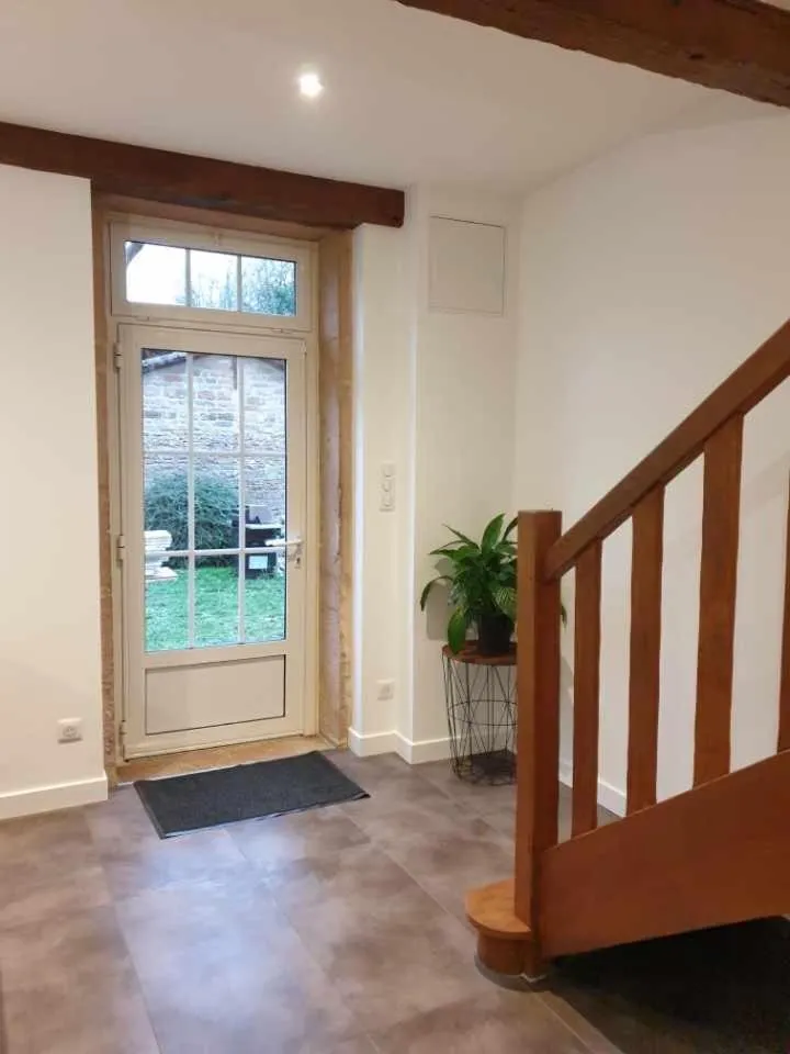 Facade/entrance in LE GITE DU CARGE D'ARLAY